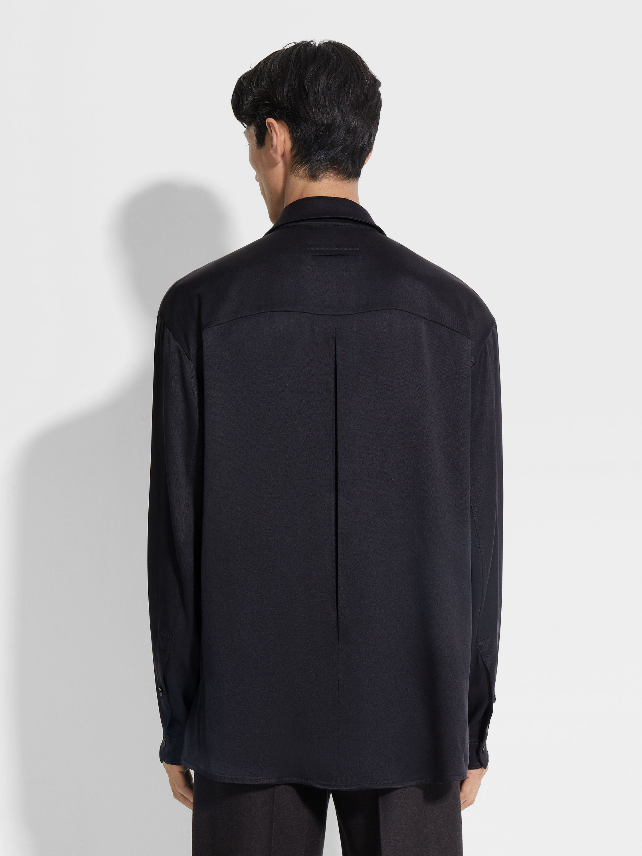 Black Silk Shirt Product detail photo #4