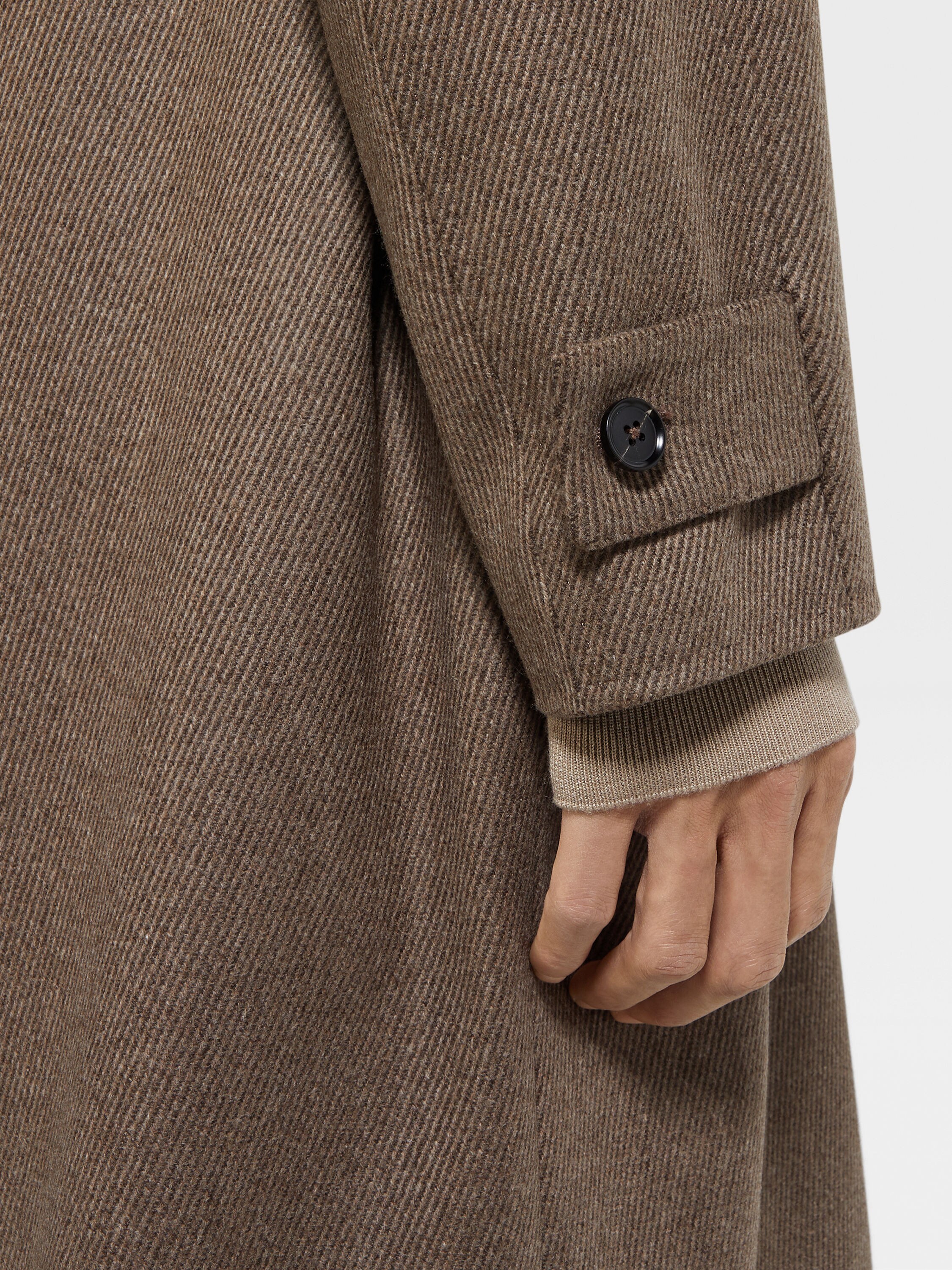Taupe Oasi Cashmere Overcoat Product detail photo #2