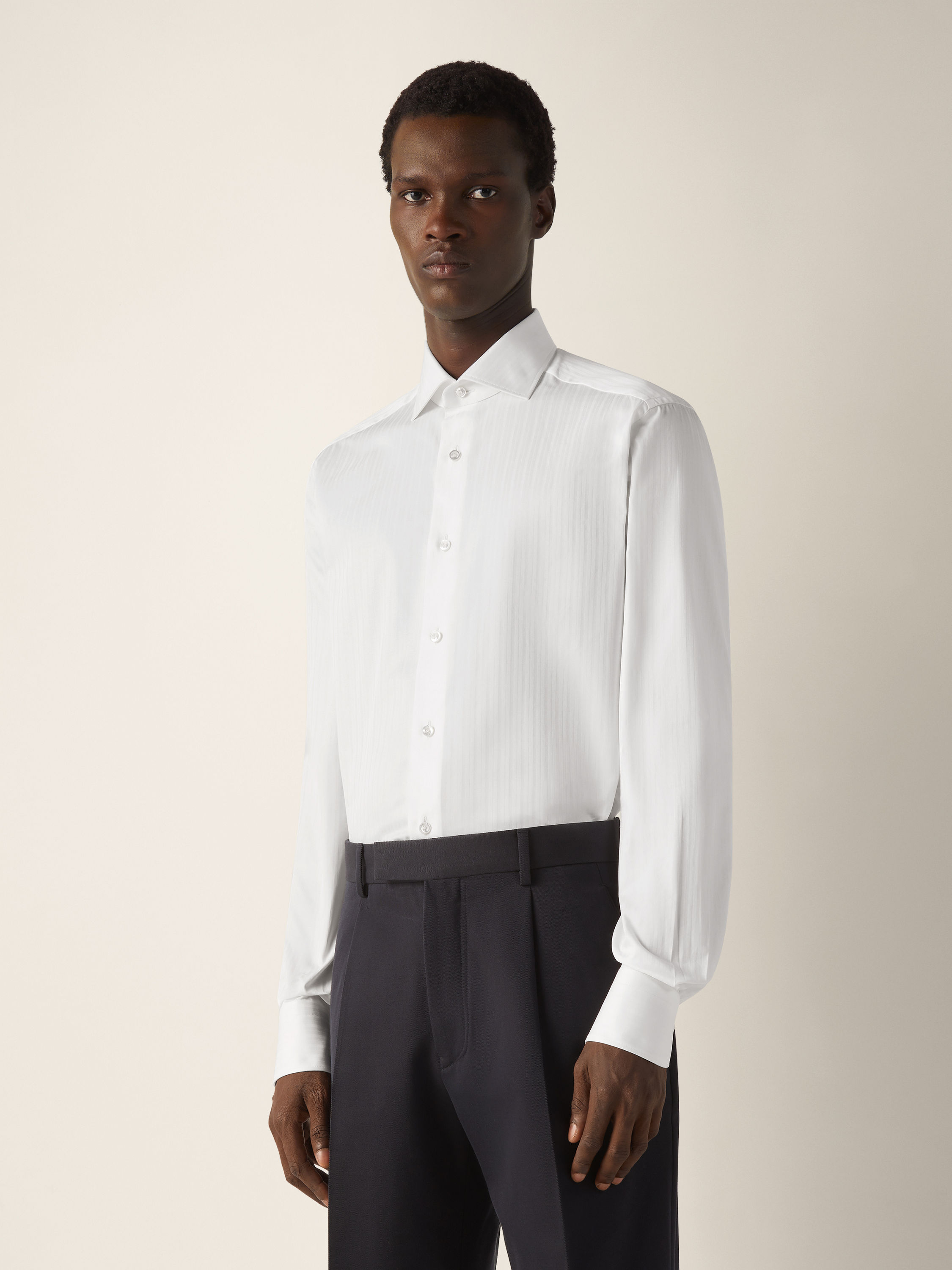 Camisa en Algodón Centoventimila con Rayas en Relieve Blanco Óptico Foto #2 de detalle del producto