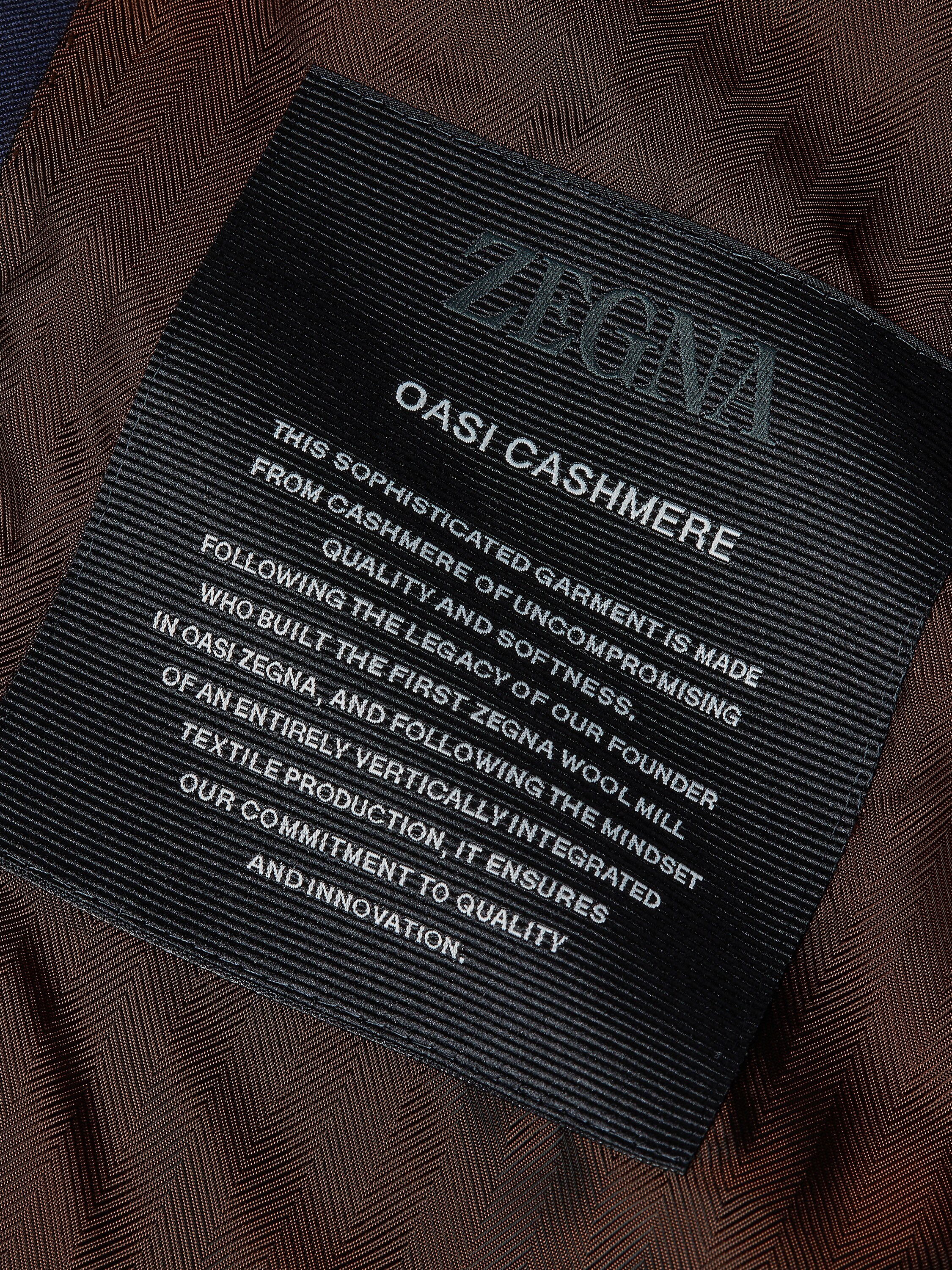 Dark Blue Oasi Cashmere Suit Product detail photo #2