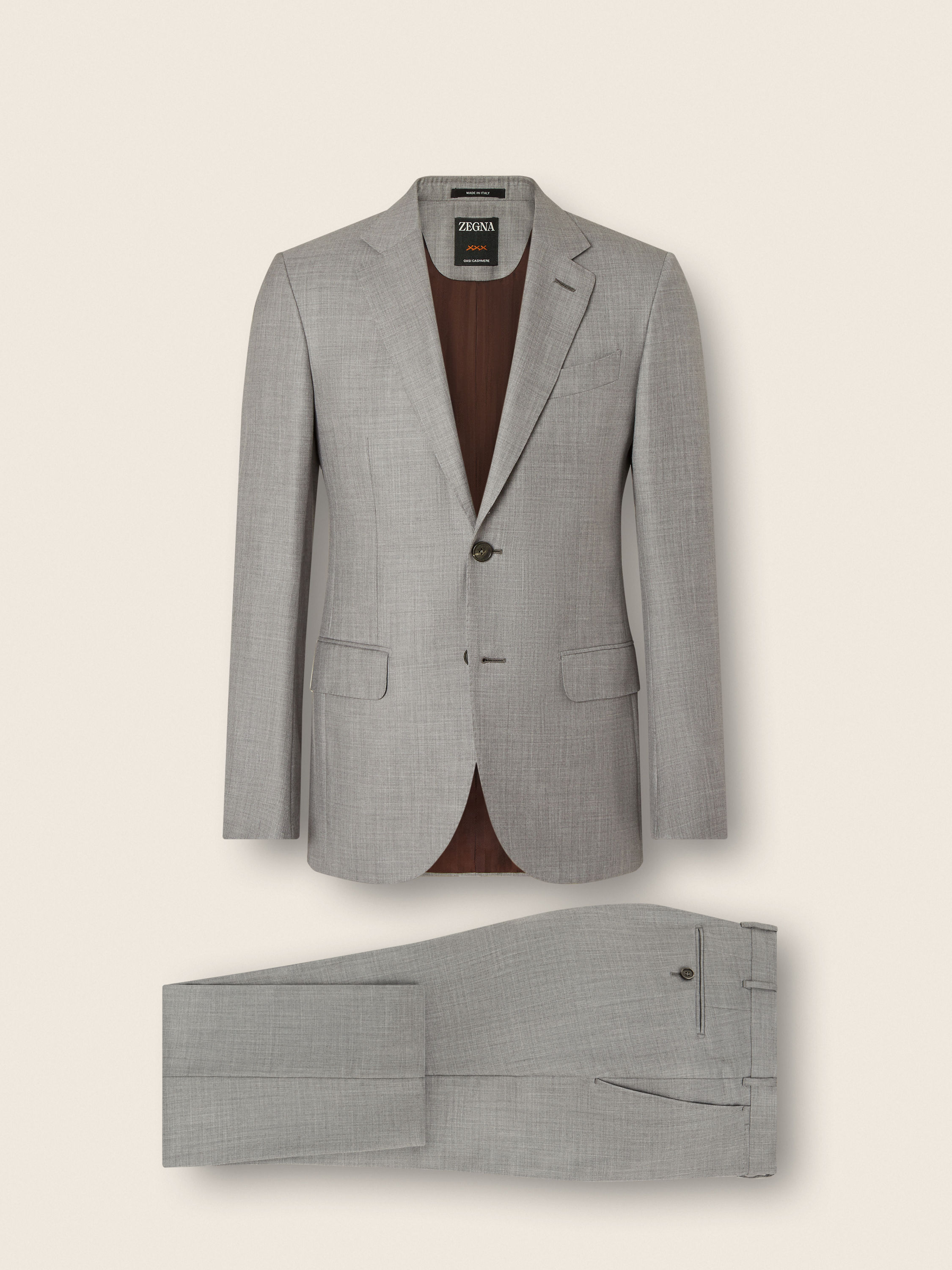 Grey Oasi Cashmere Suit Product detail photo #1