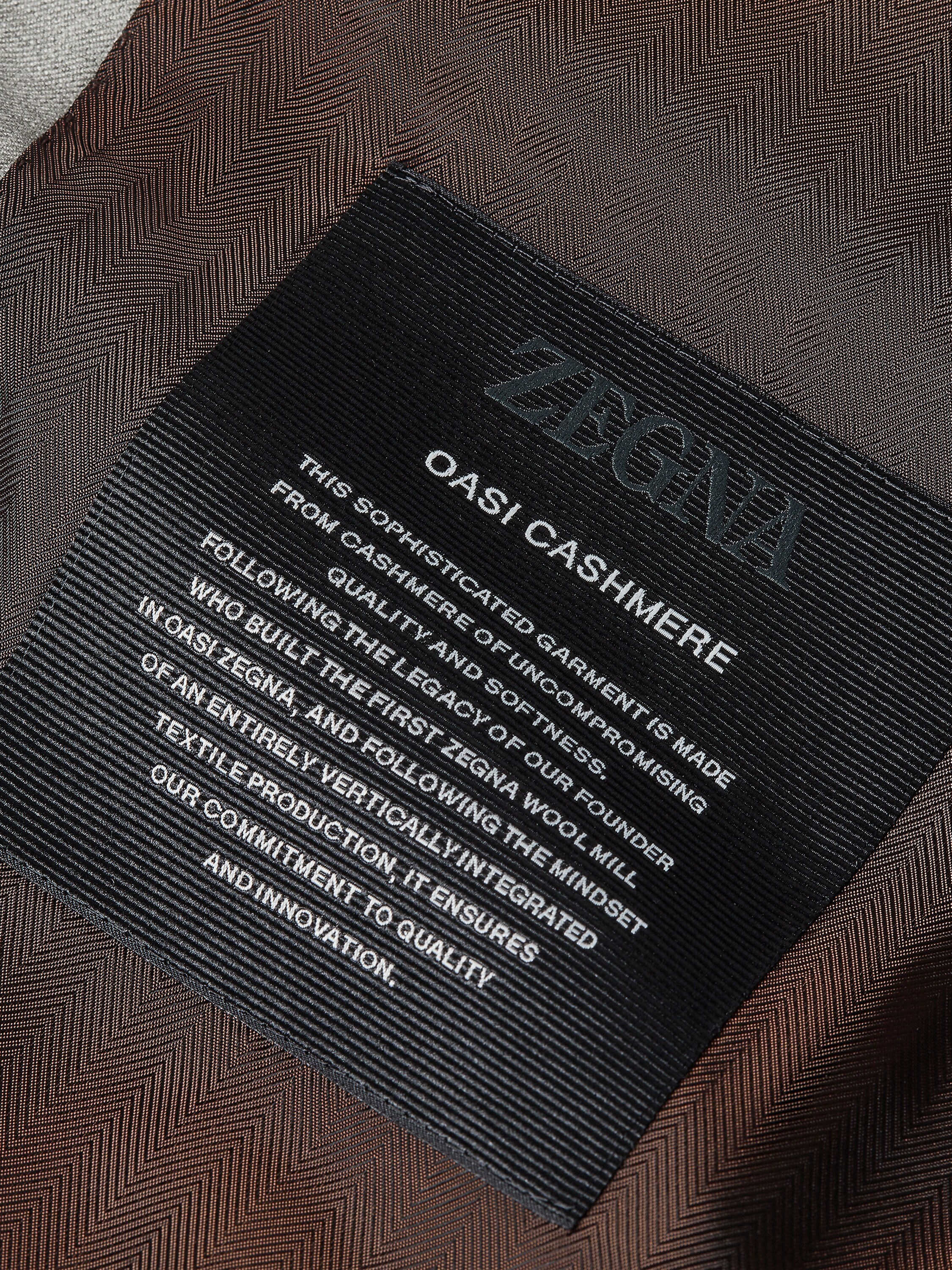 Grey Oasi Cashmere Suit Product detail photo #2