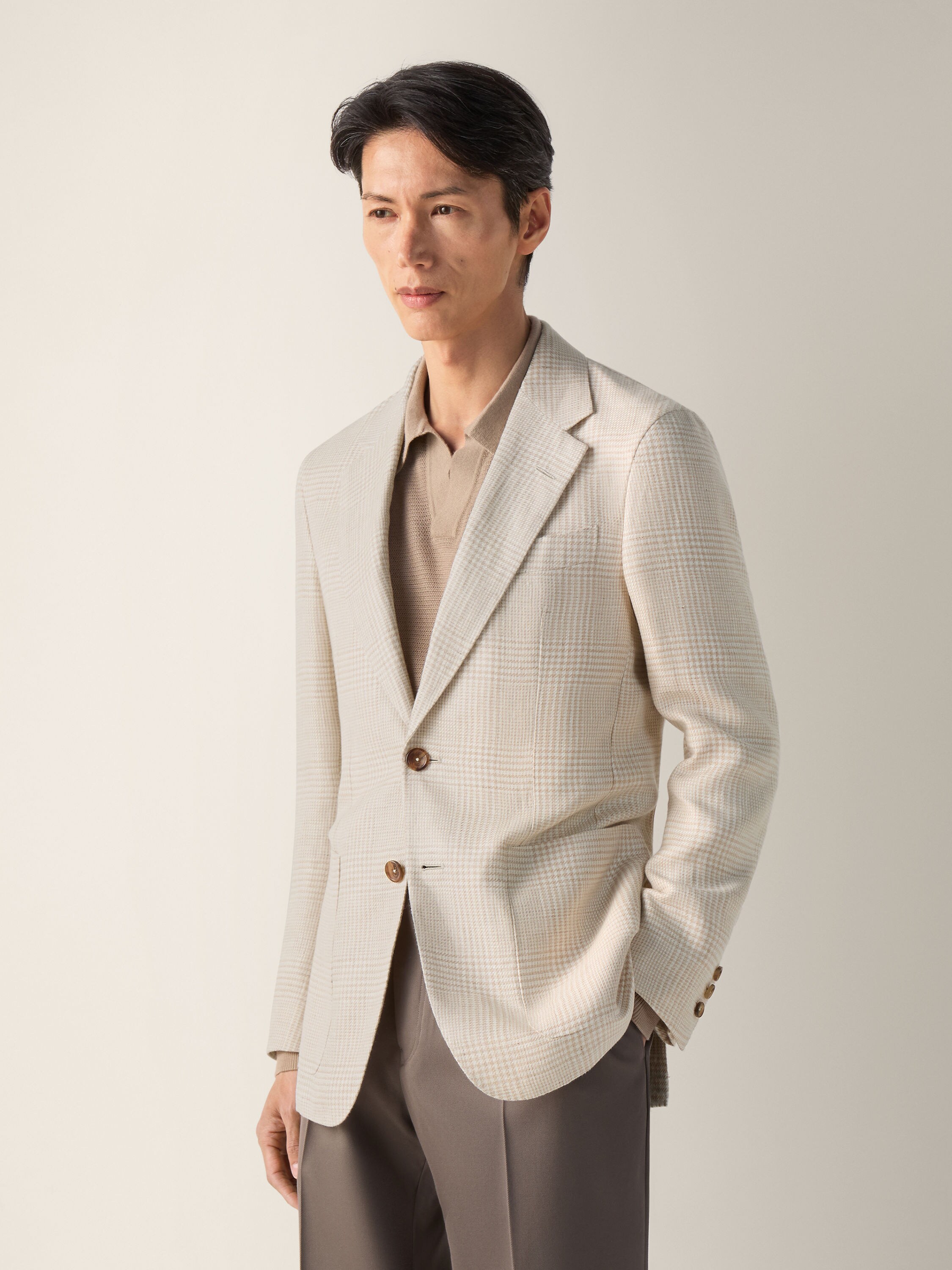 Beige and White Crossover Linen Wool and Silk Jacket Product detail photo #3