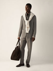 Travel Outfits for Men: Clothes, Luggage and Travel Bags | ZEGNA JP