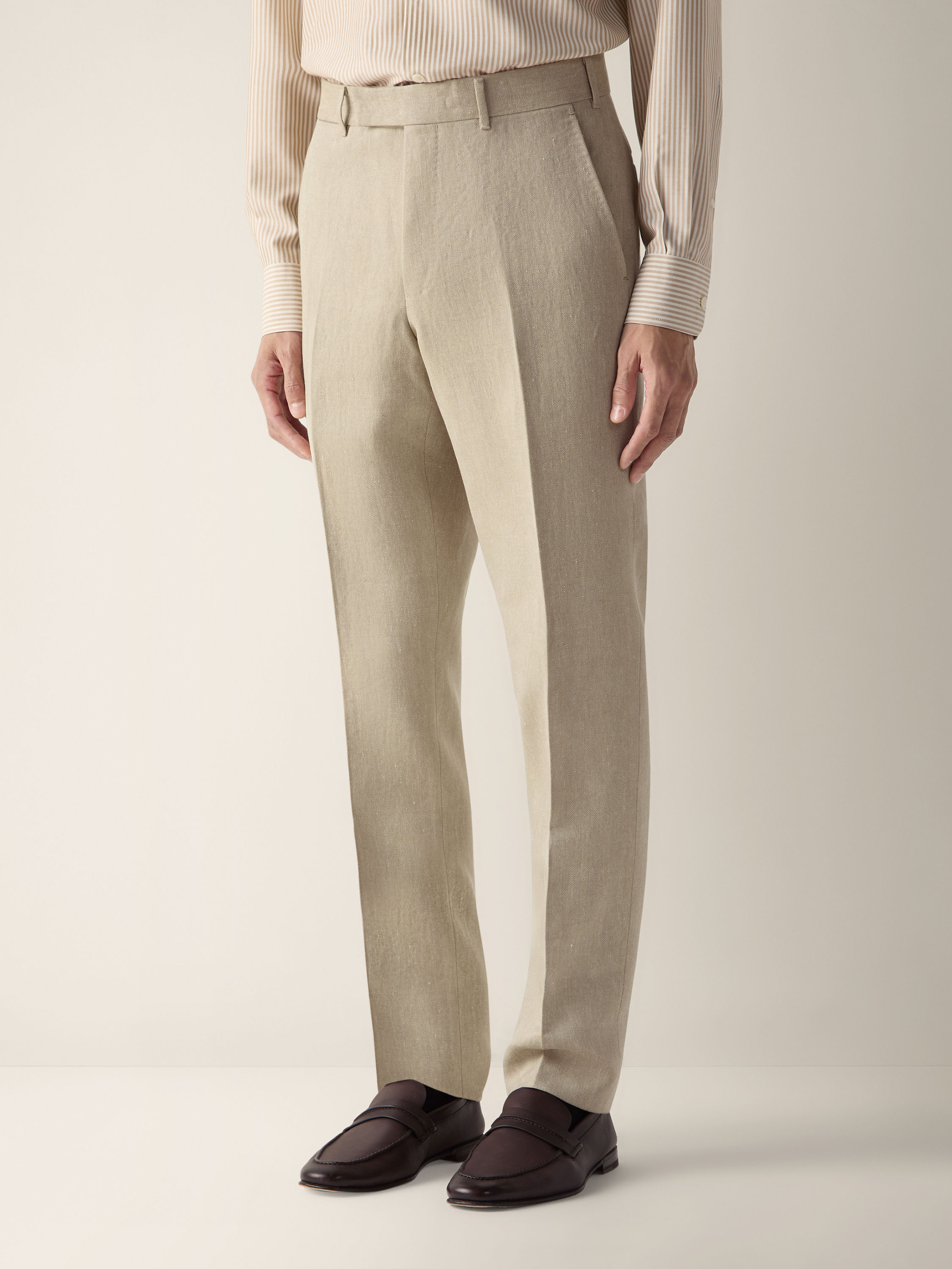 Light Taupe Oasi Lino Pants Product detail photo #4