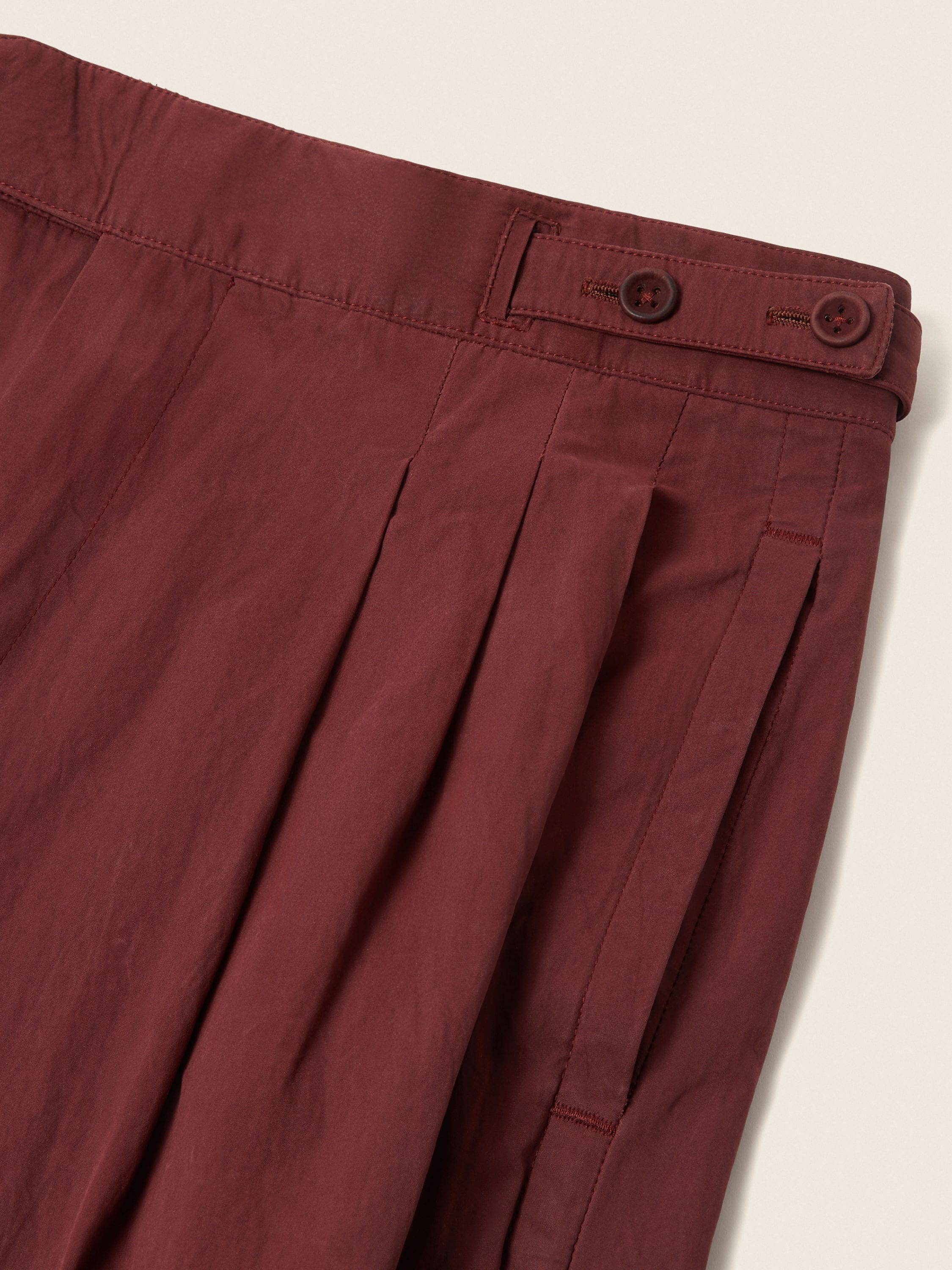 Hose aus Baumwolle in Dunkelweinrot Detailfoto #2 des Produkts
