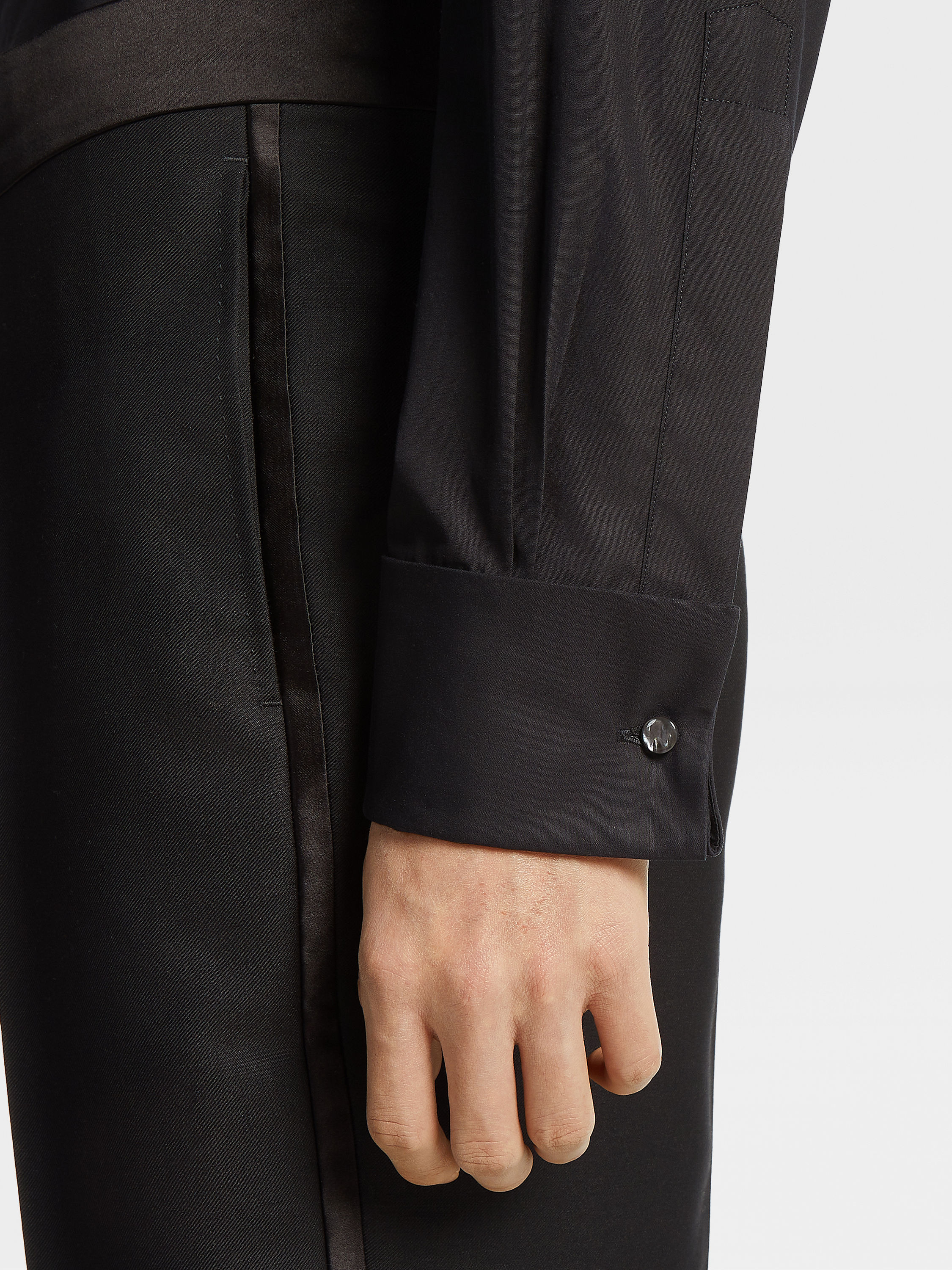 Black Trofeo™ Silk Evening Shirt Product detail photo #2