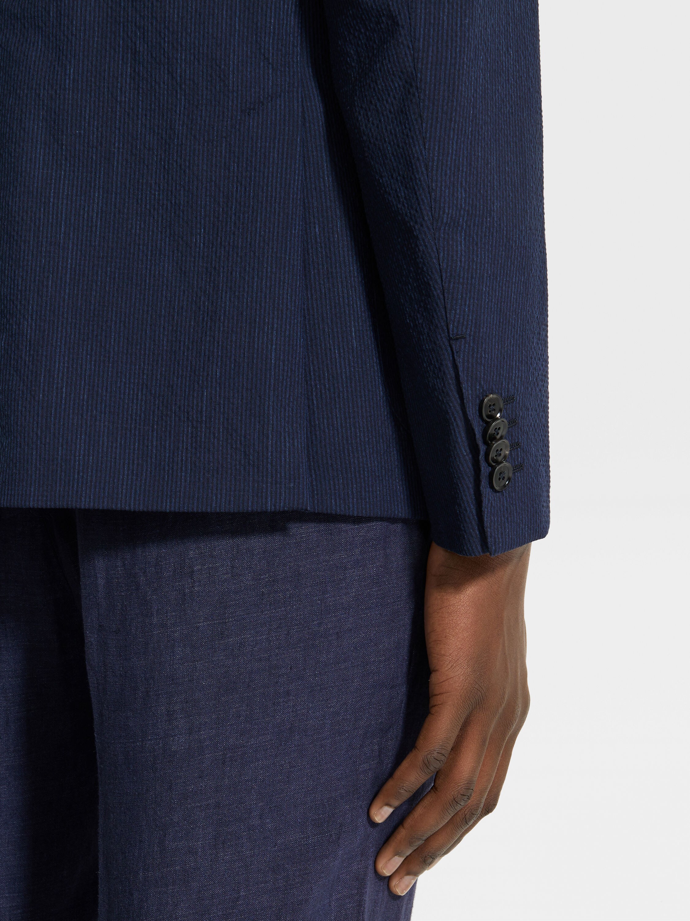 Blue and Navy Blue Trofeo™ Seersucker Wool Silk and Linen Blend Shirt Jacket Product detail photo #2
