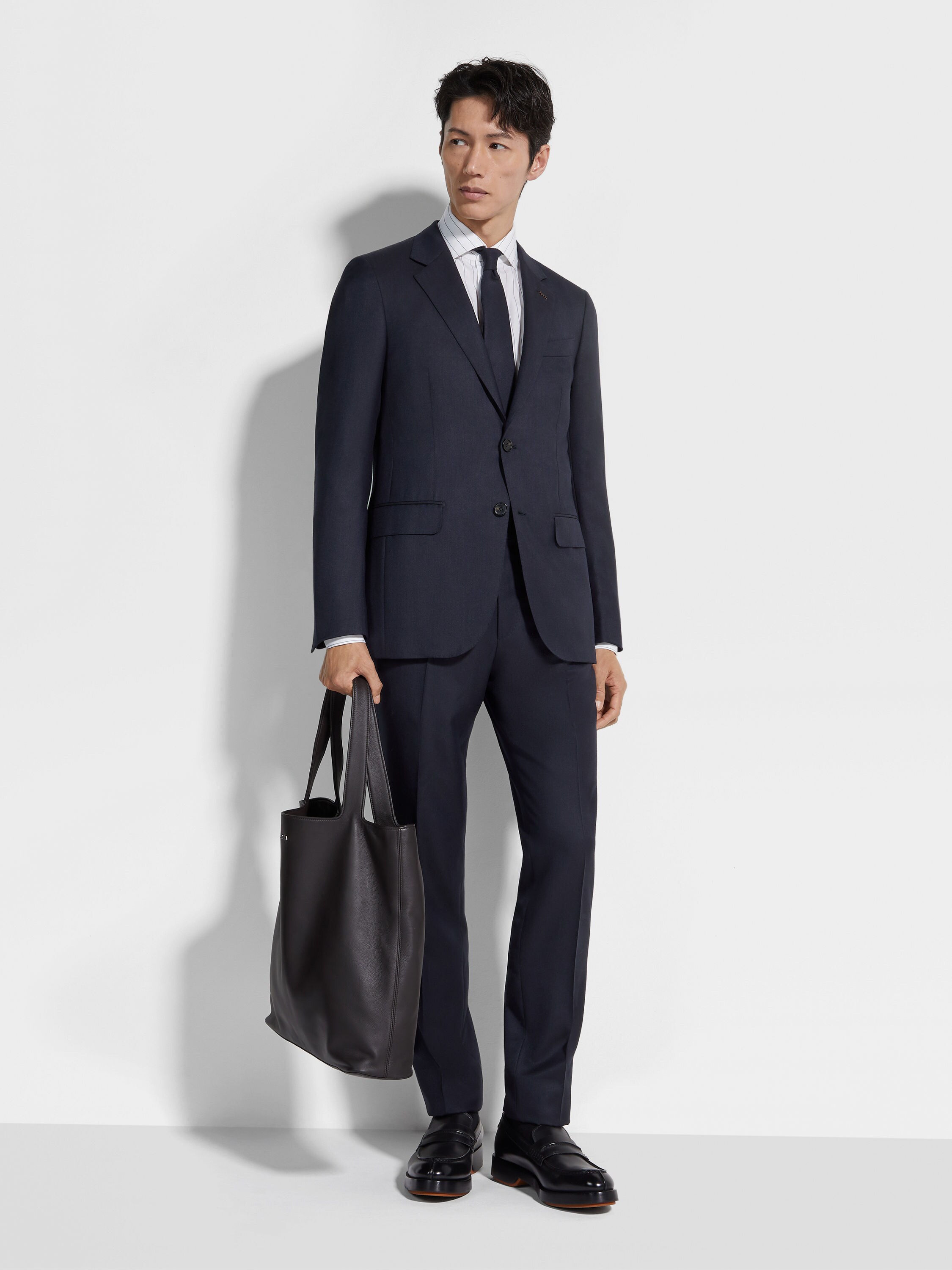 Navy Blue Oasi Cashmere Suit Main product photo