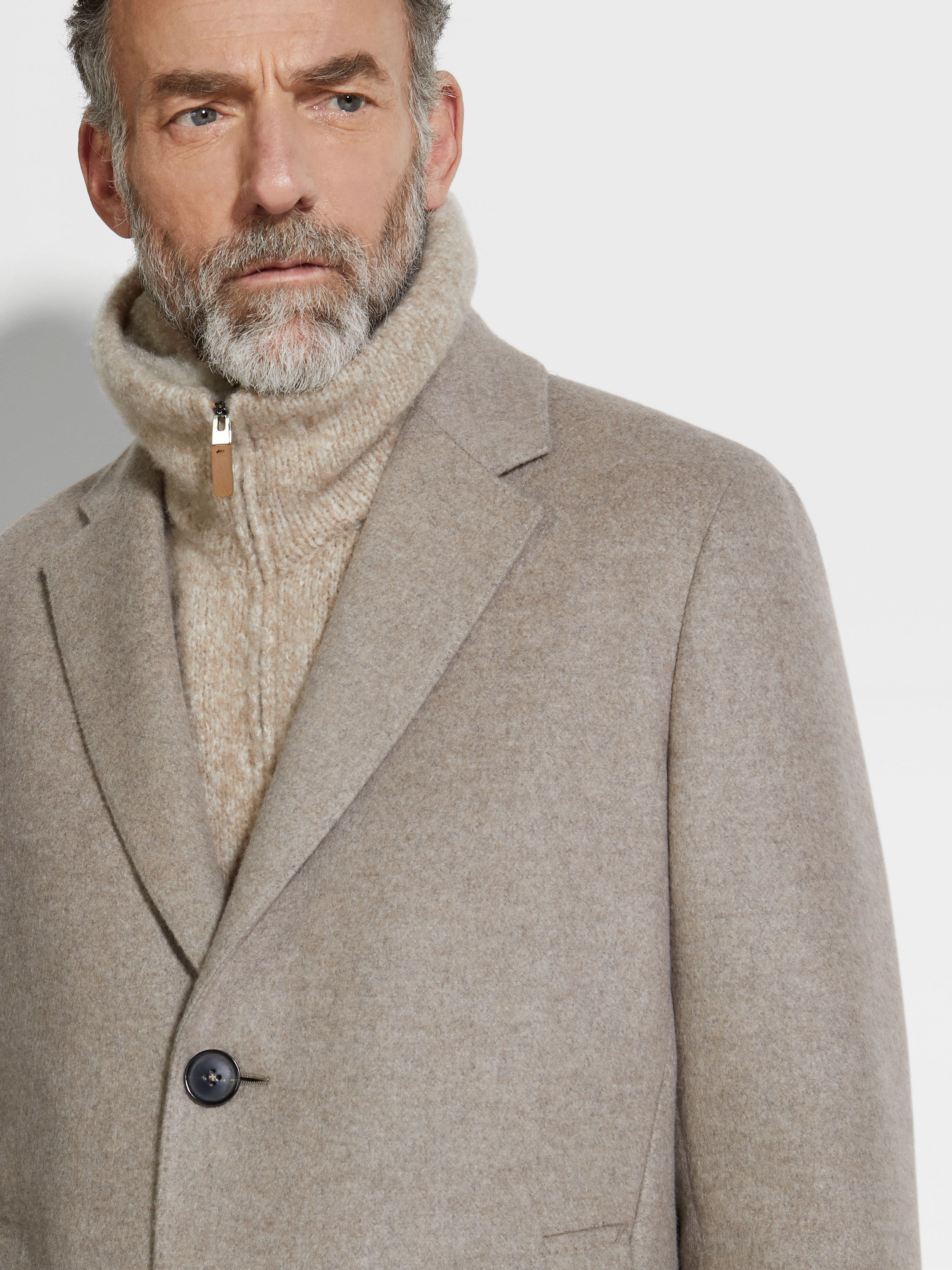 Light Taupe Oasi Cashmere Overcoat Product detail photo #2