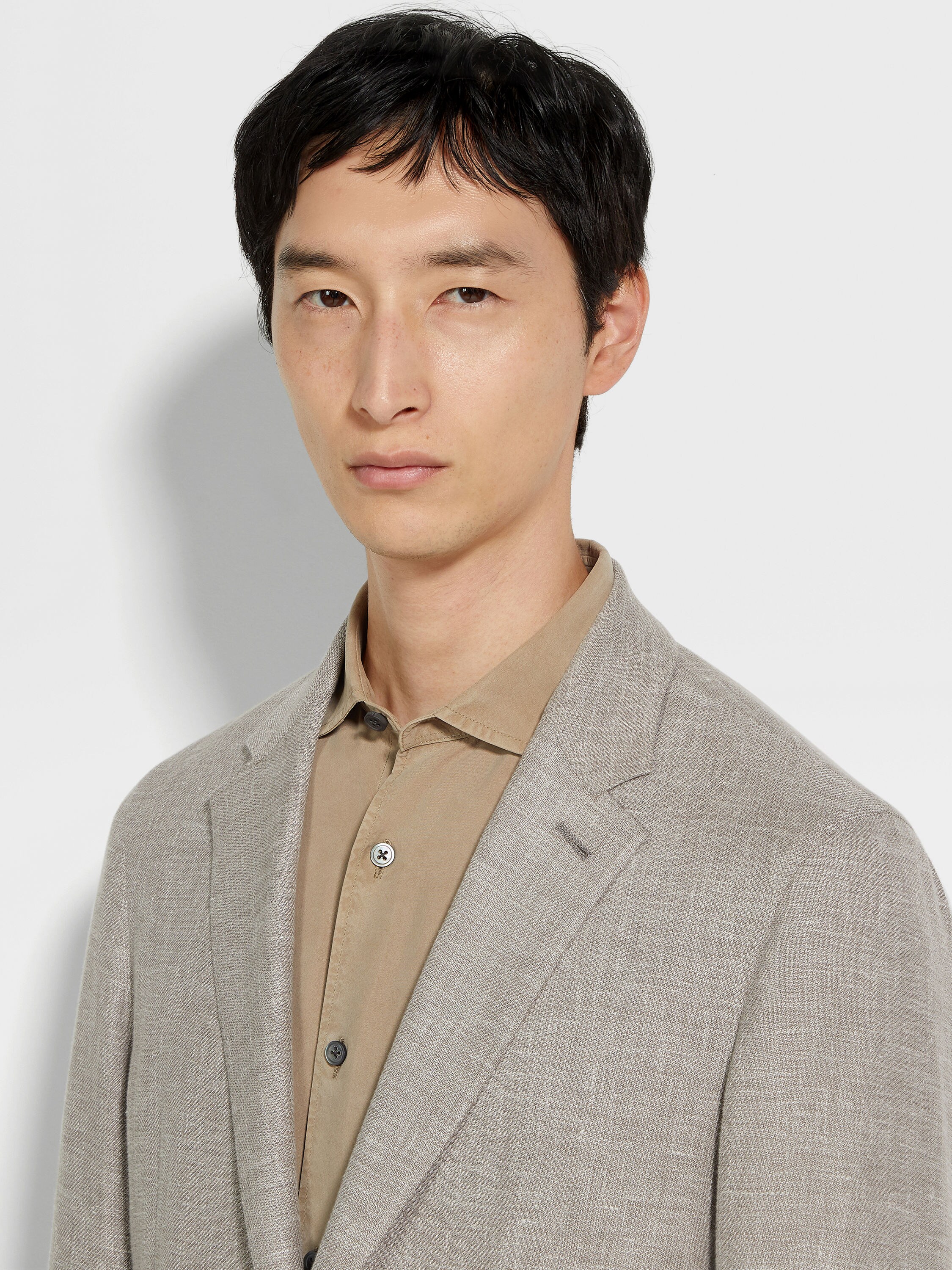 Light Brown and White Crossover Linen Wool and Silk Blend Jacket Product detail photo #2