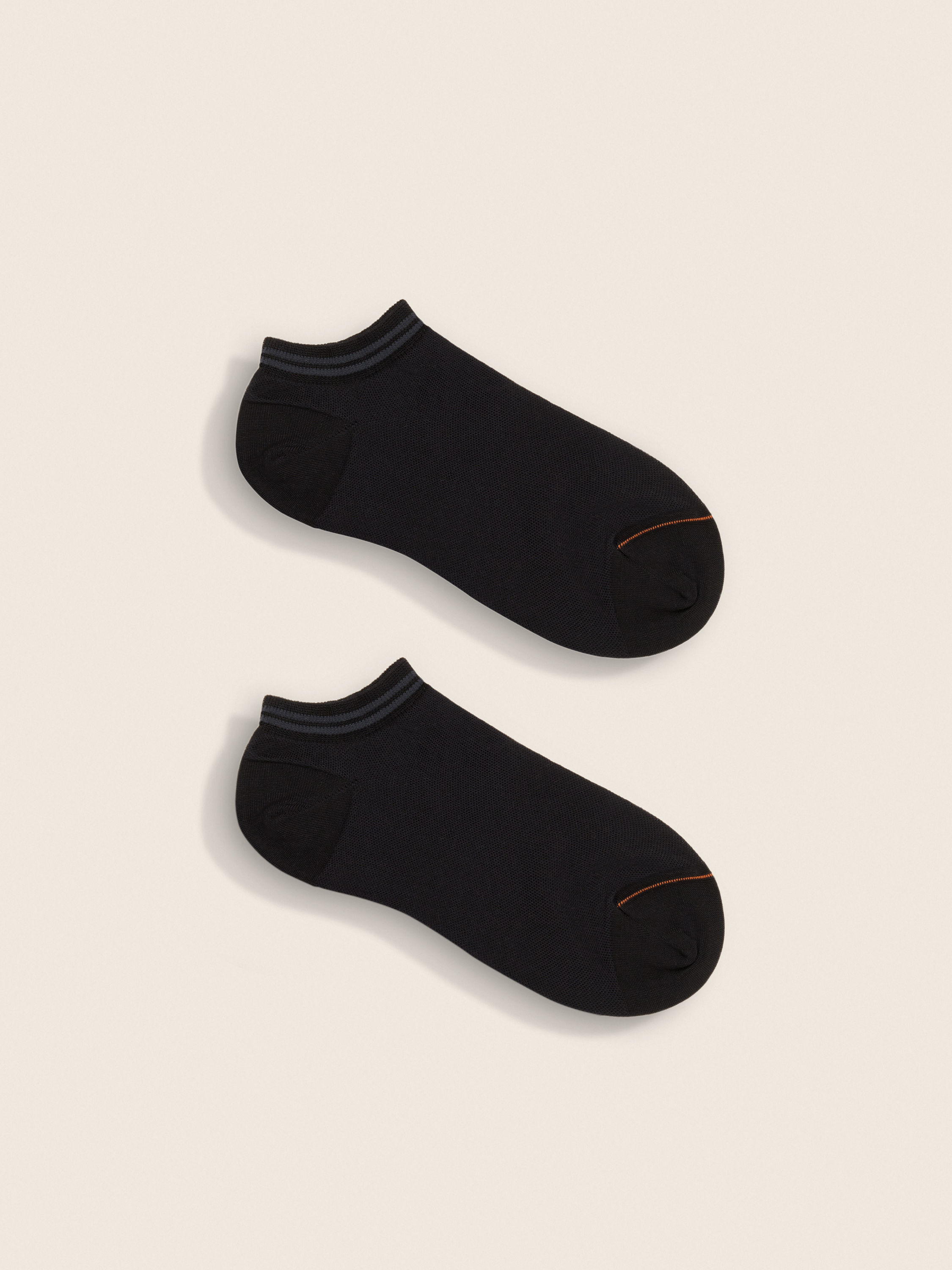 Socken aus Baumwollmischung in Schwarz Detailfoto #2 des Produkts