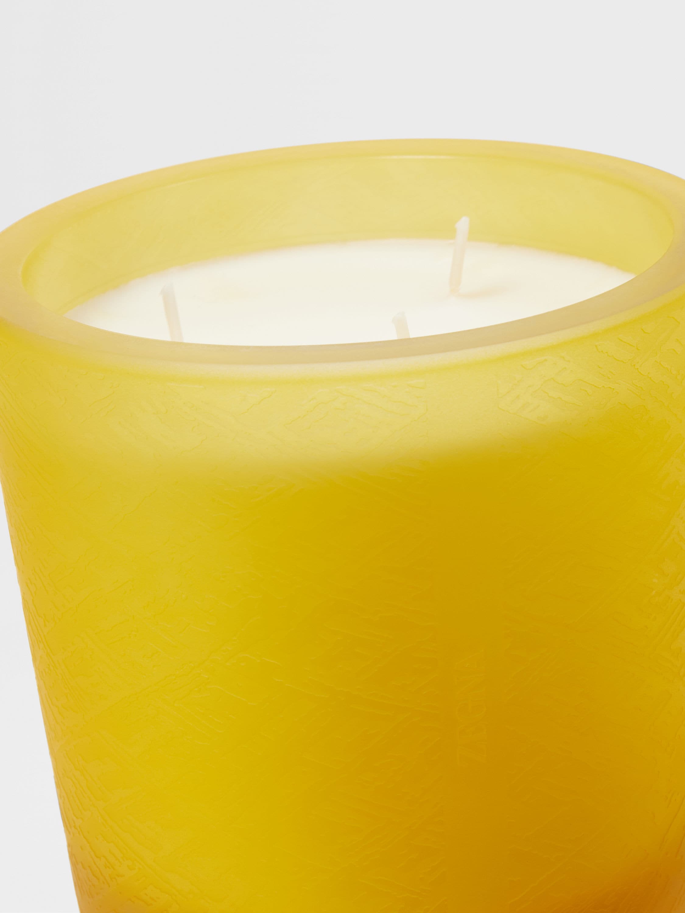 Zegna Silk 3-wick Candle Product detail photo #2