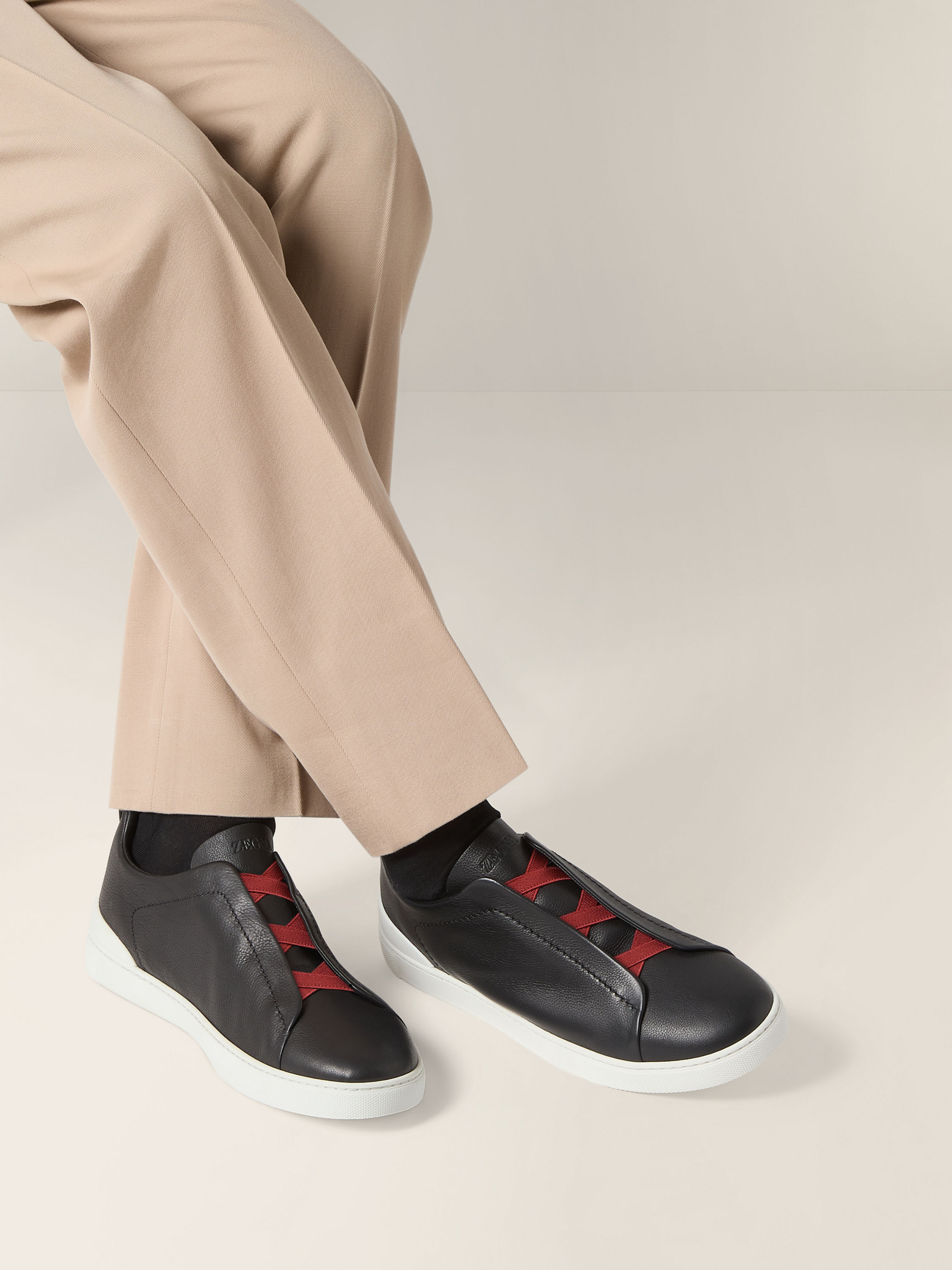 Black Triple Stitch™ SECONDSKIN Sneakers Product detail photo #1