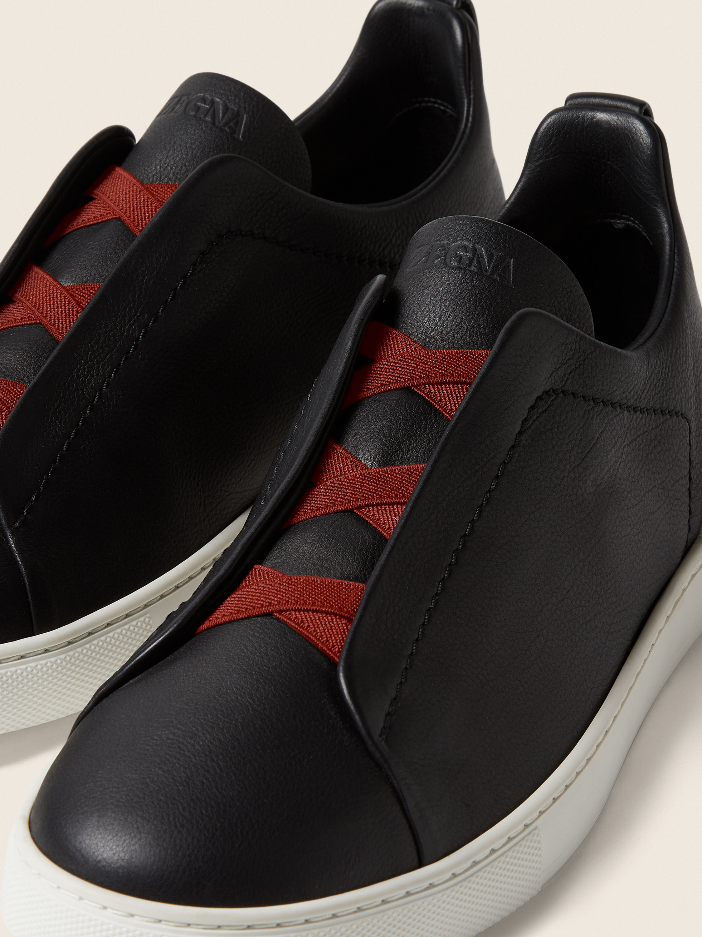Black Triple Stitch™ SECONDSKIN Sneakers Product detail photo #2