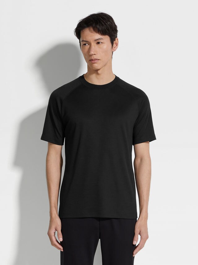 Black High Performance™ Wool T-shirt Product detail photo #3