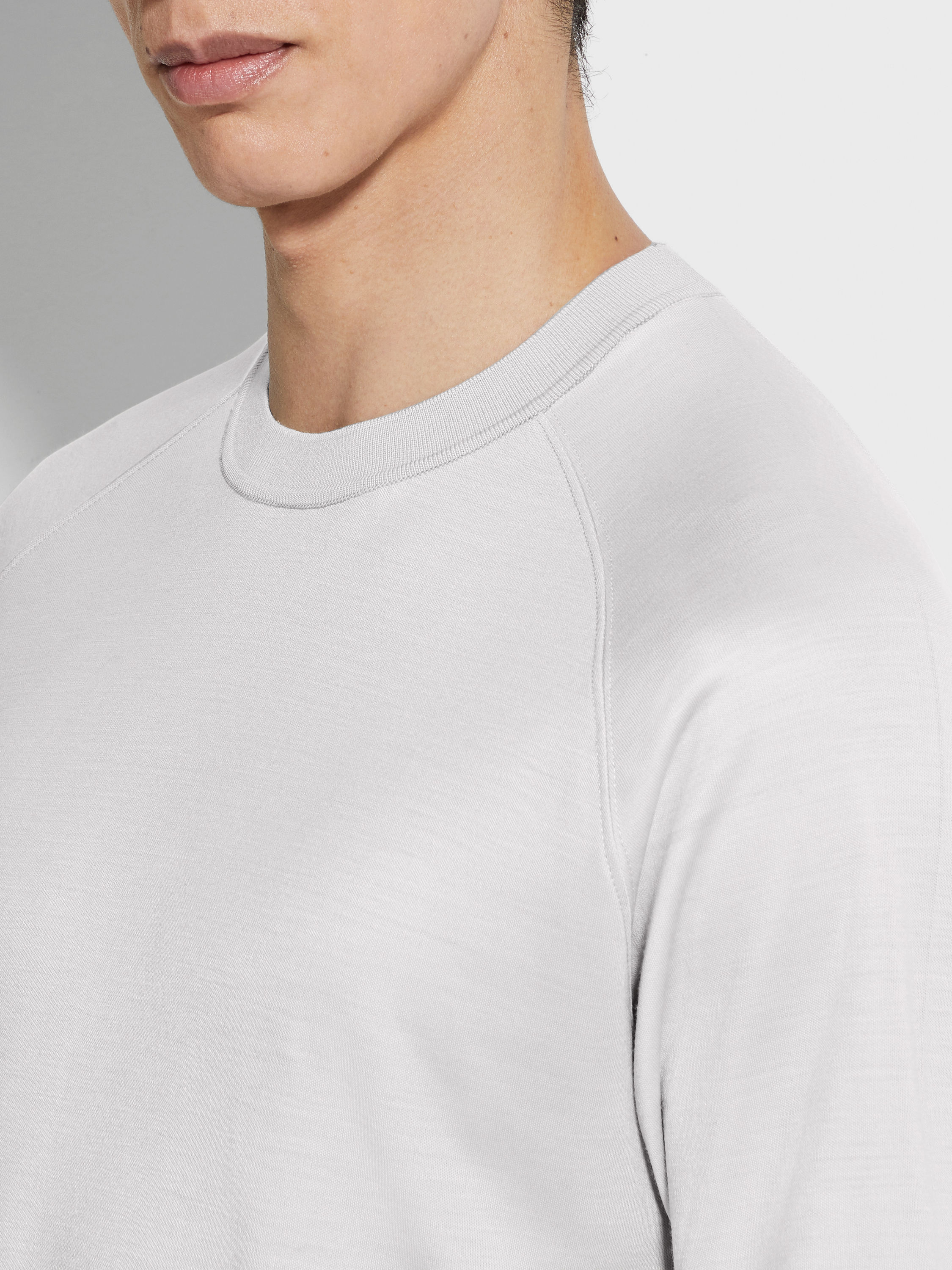 White High Performance™ Wool T-shirt Product detail photo #1