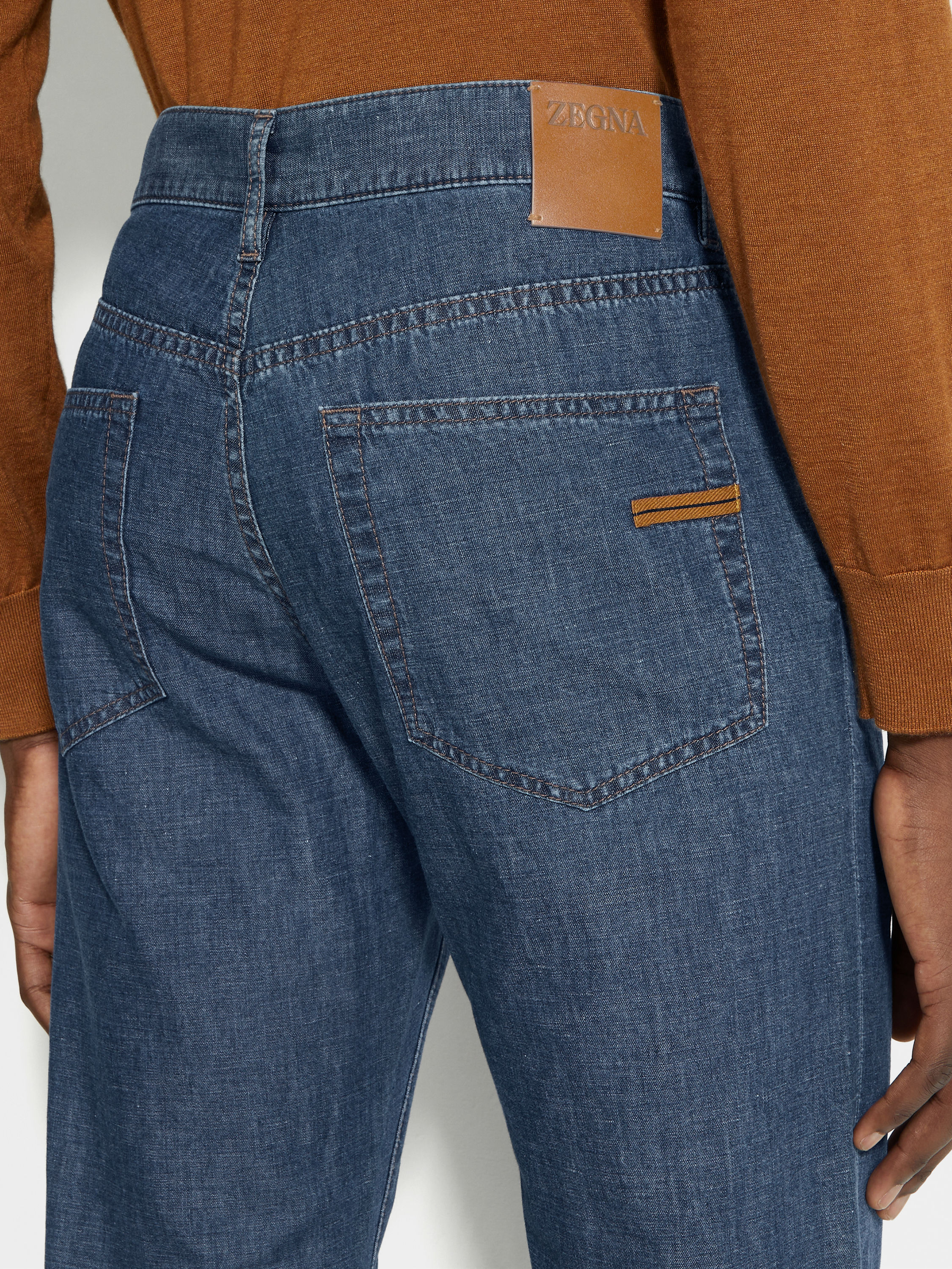 Blue Bleached Cotton and Linen Roccia Jeans Product detail photo #1