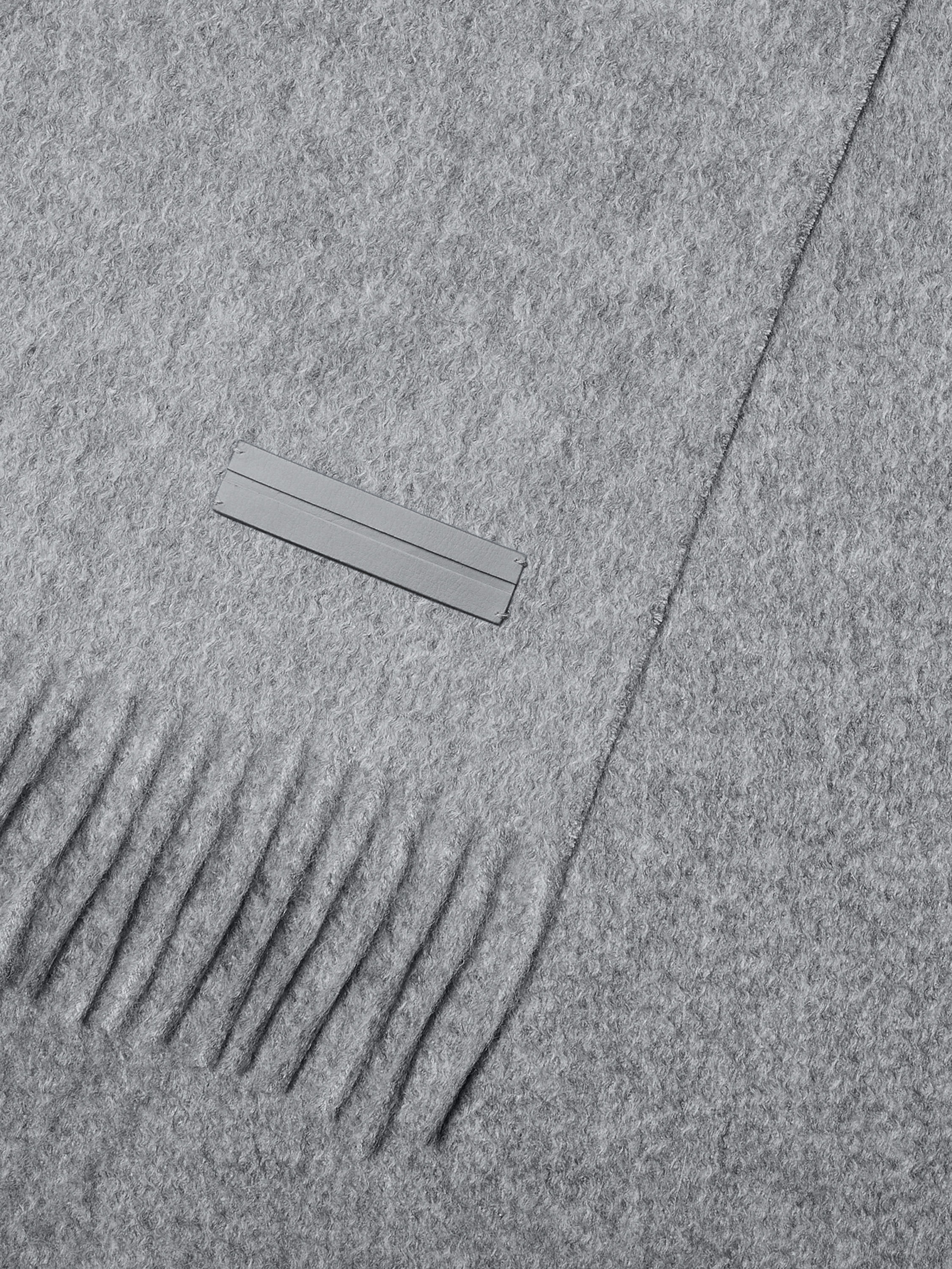 Schal aus Oasi Cashmere in Grau Detailfoto #1 des Produkts