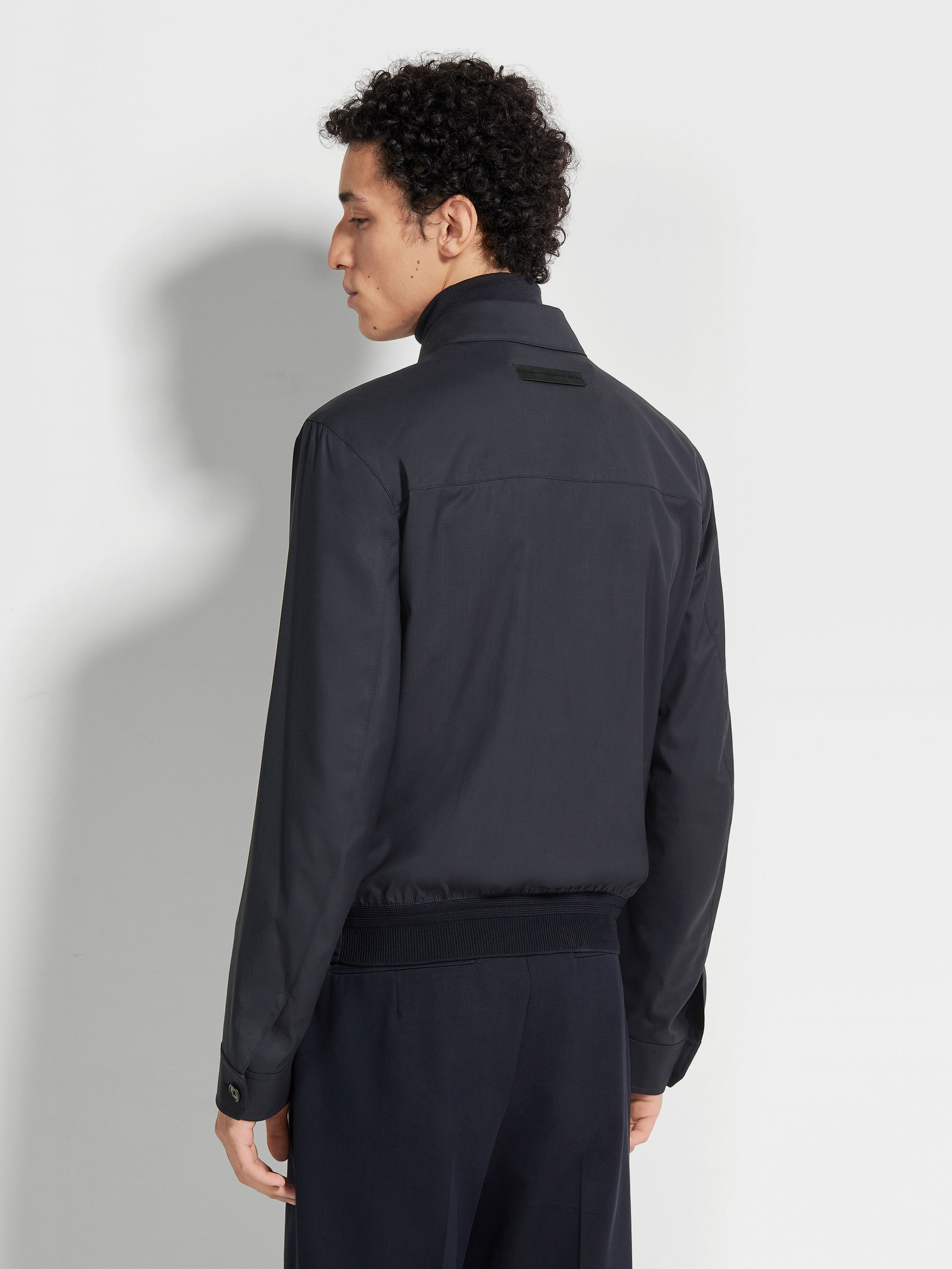 Leggerissimo Wool and Silk Zip-up Blouson Product detail photo #4