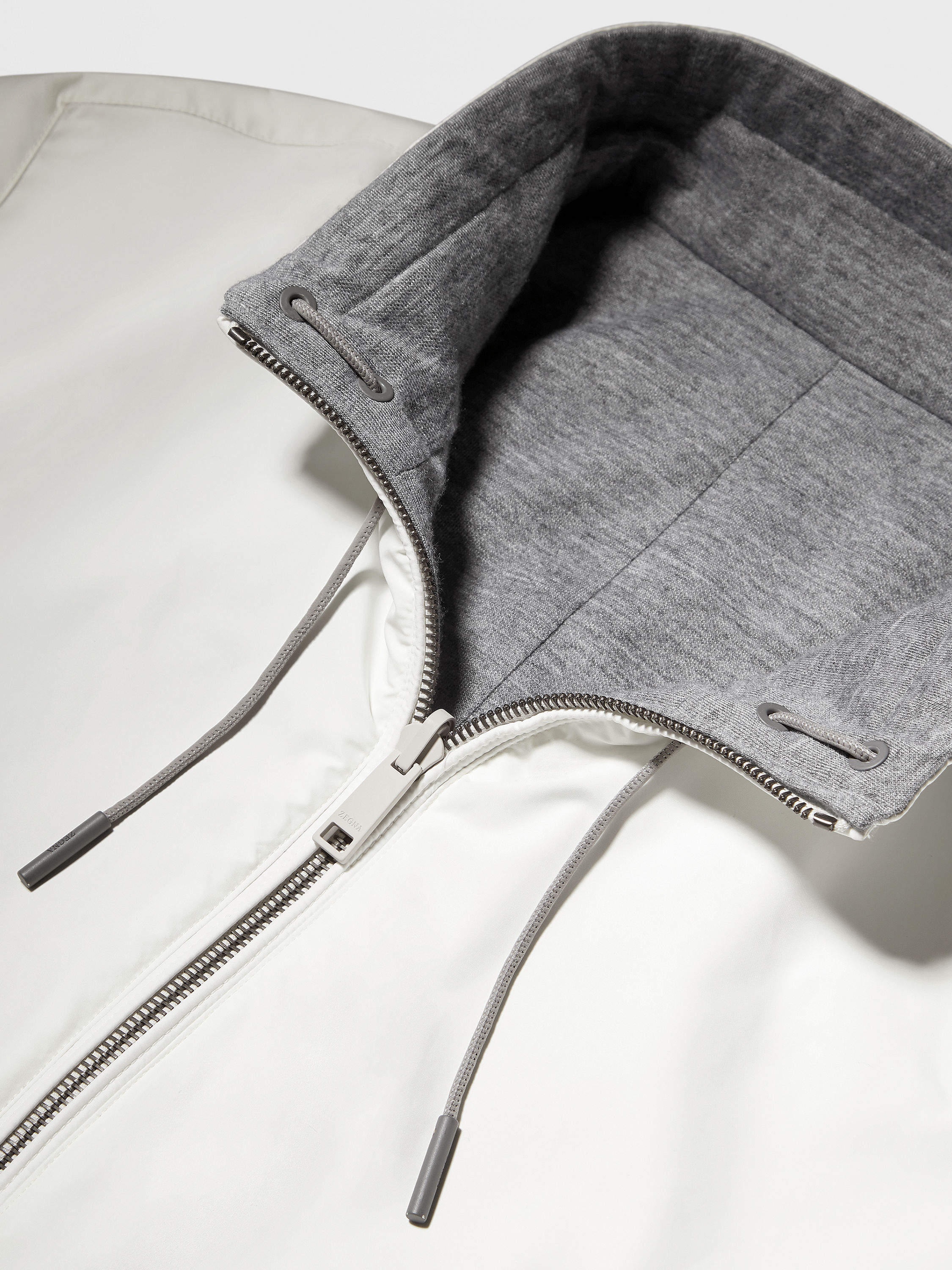 Chaqueta Fina Brezza Reversible en Microfibra Foto #2 de detalle del producto