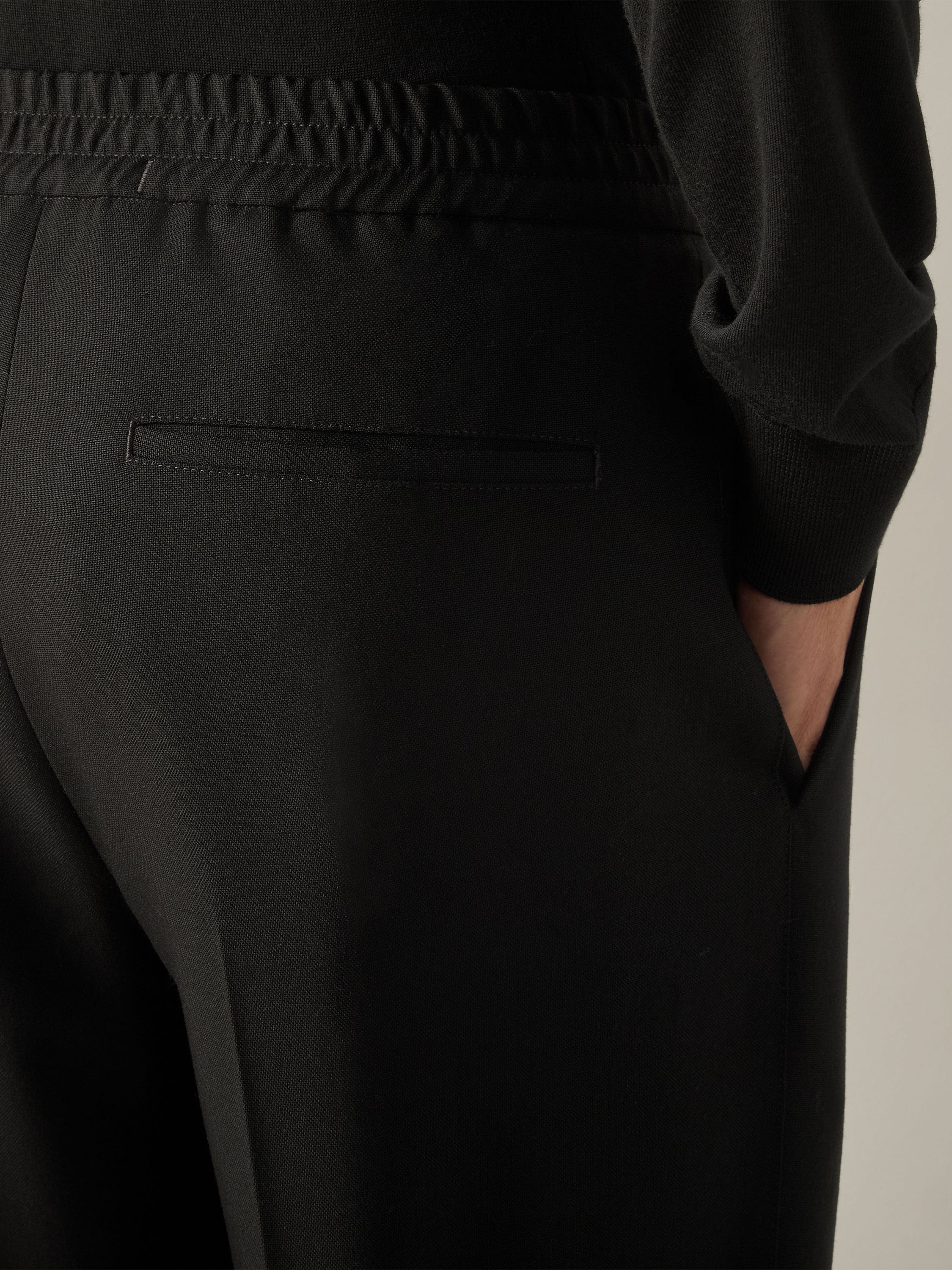 ブラック ウールパンツ 製品詳細写真 #1