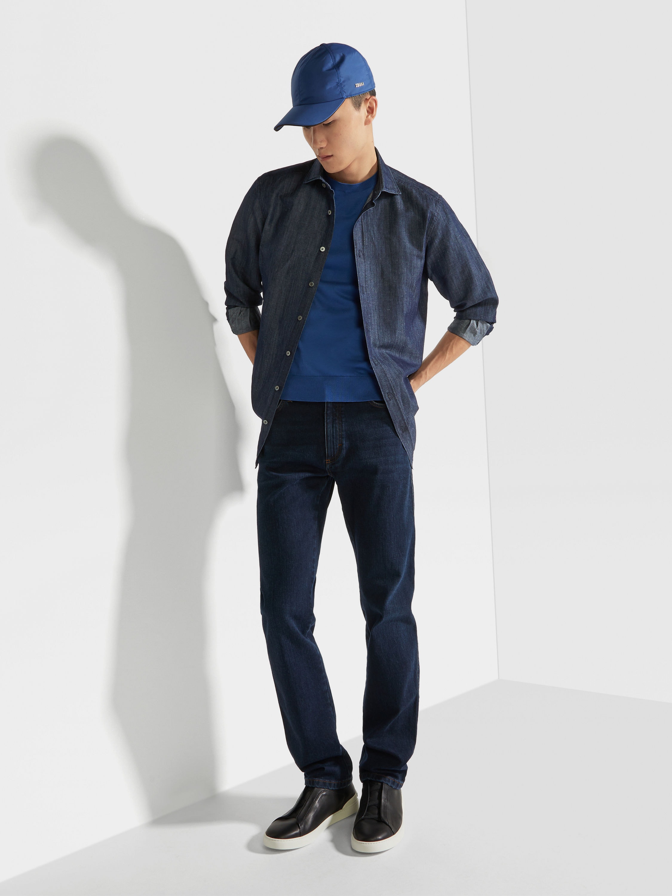 Dark Blue Rinse-washed Stretch Cotton Roccia Jeans Product detail photo #2