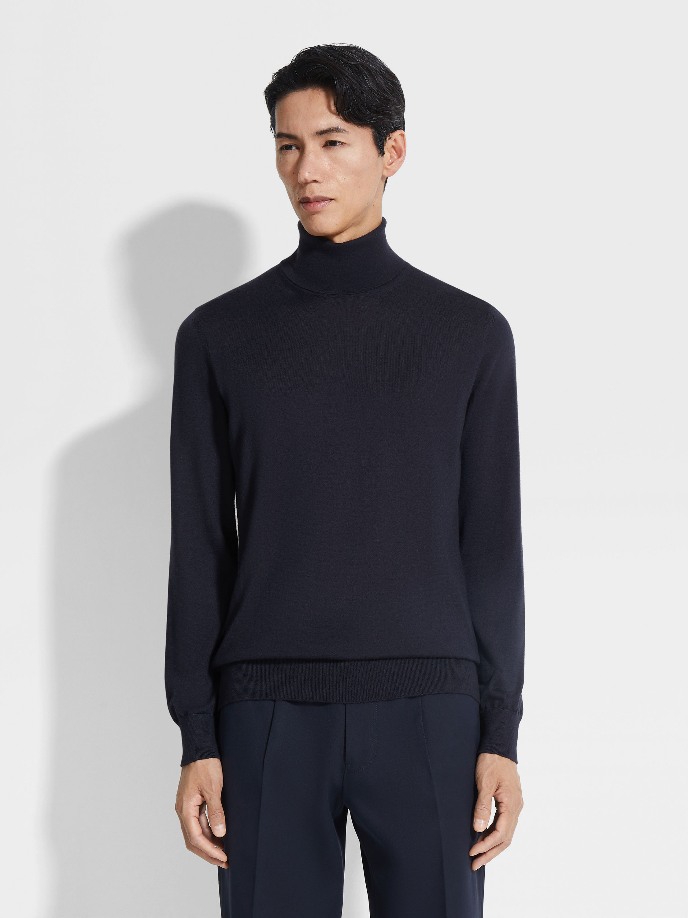 Navy Blue Mélange Cashseta Turtleneck Product detail photo #3