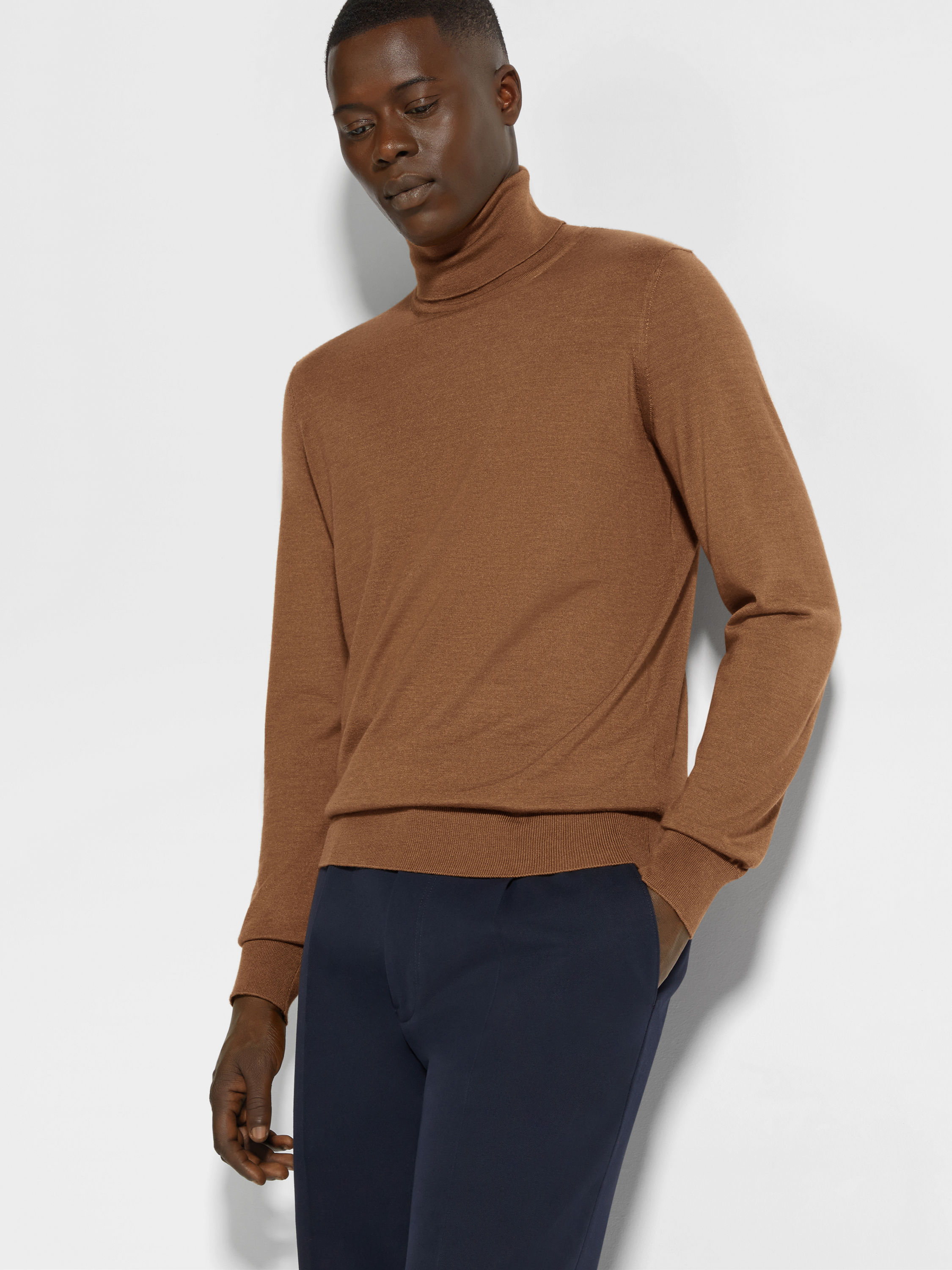 Dark Foliage Mélange Cashseta Turtleneck Product detail photo #2