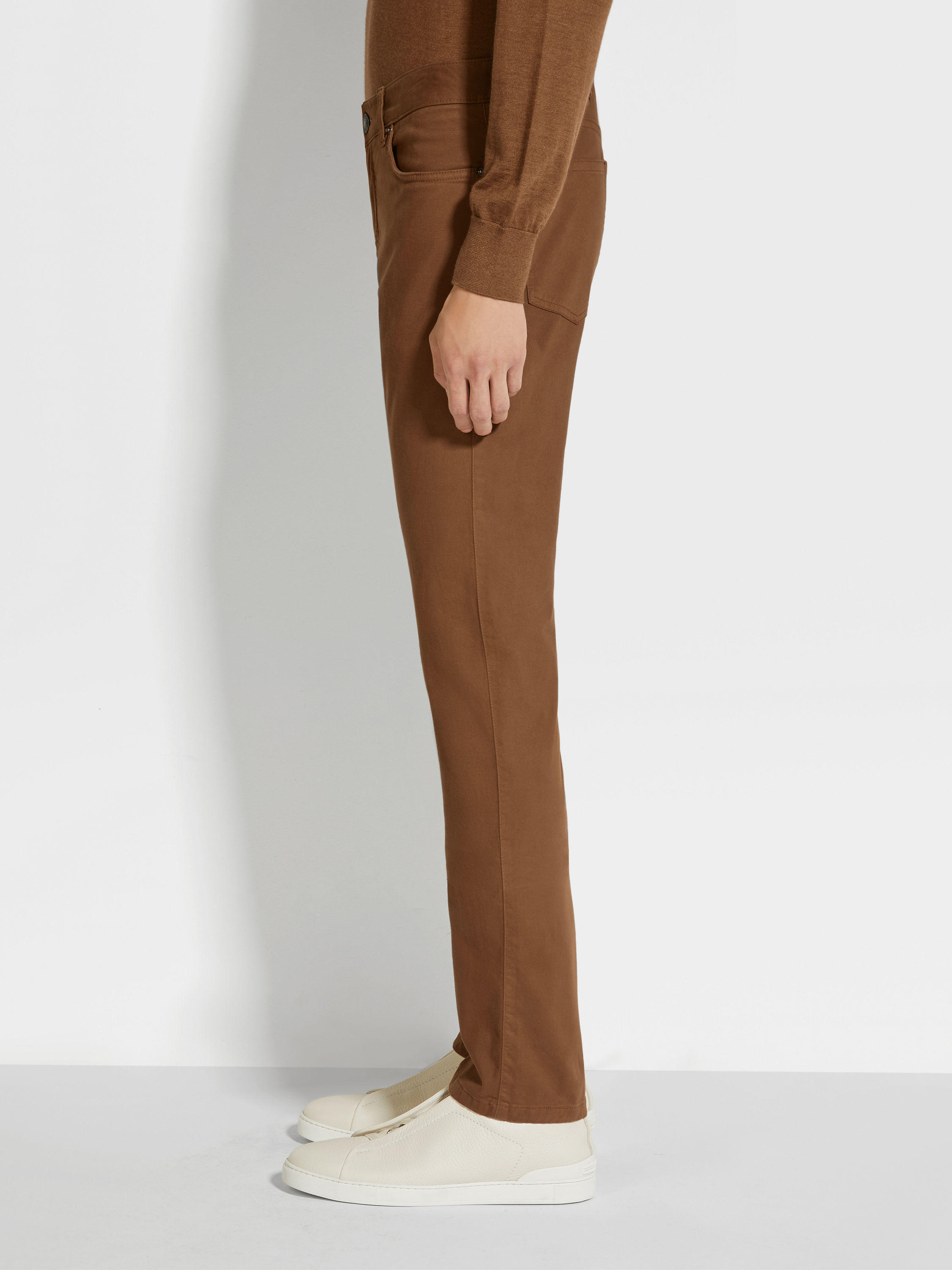 Jean Roccia en Coton Extensible Foliage Foncé Photo #2 de détail du produit