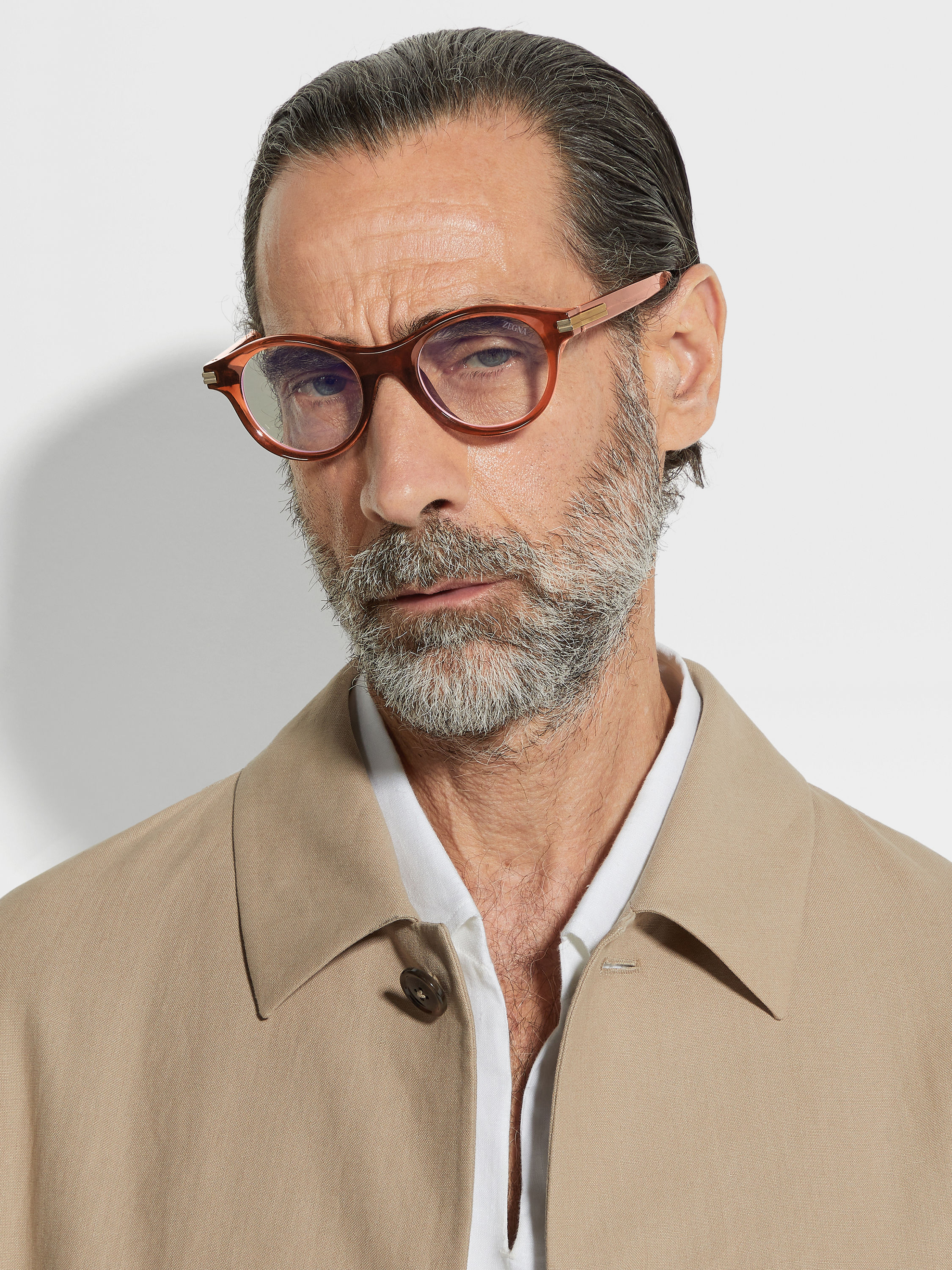 Sonnenbrille aus Acetat in transparentem, dunklem Foliage Detailfoto #3 des Produkts