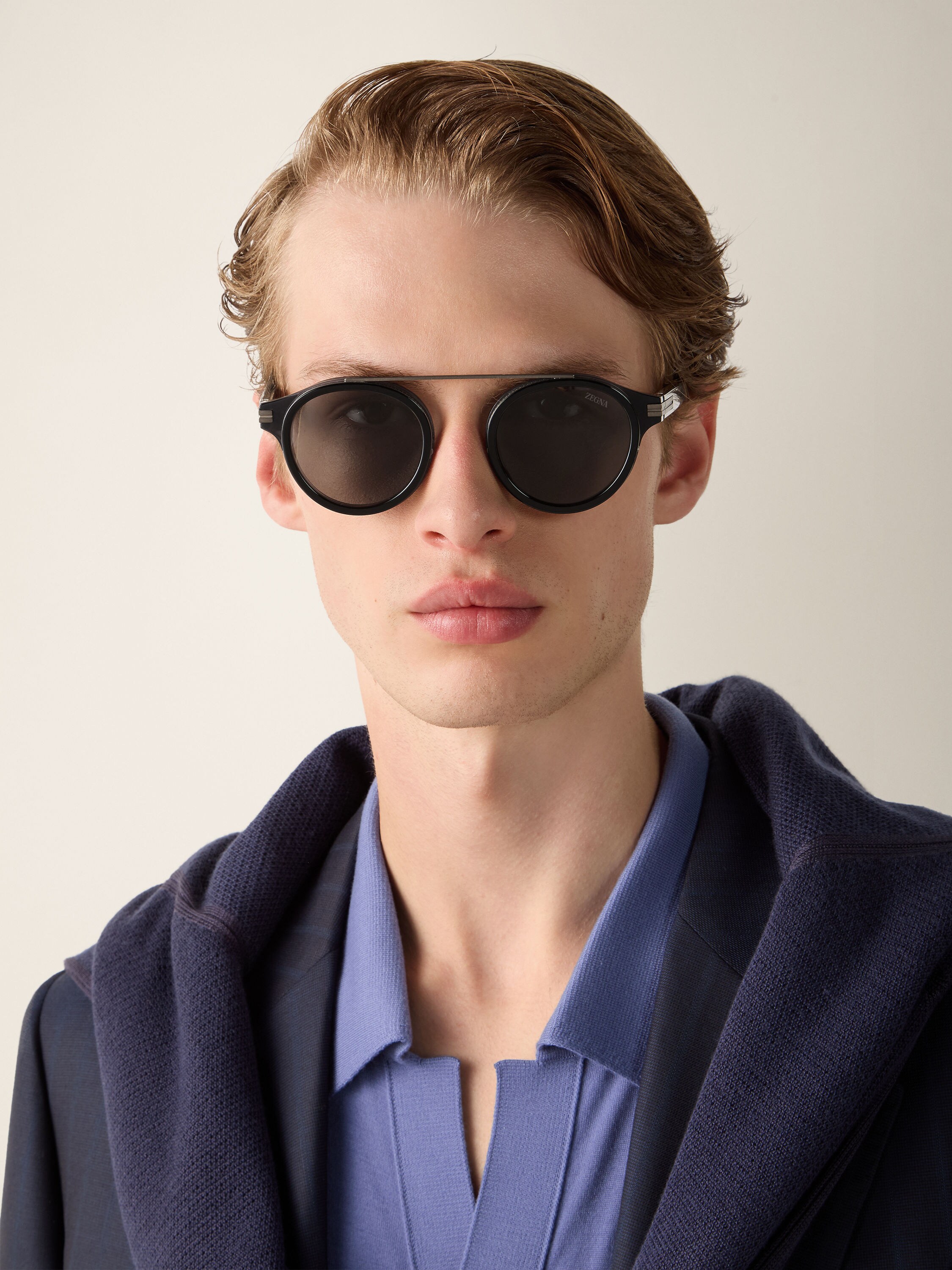 Occhiali da Sole in Acetato Grigio Trasparente Foto #3 di dettaglio del prodotto