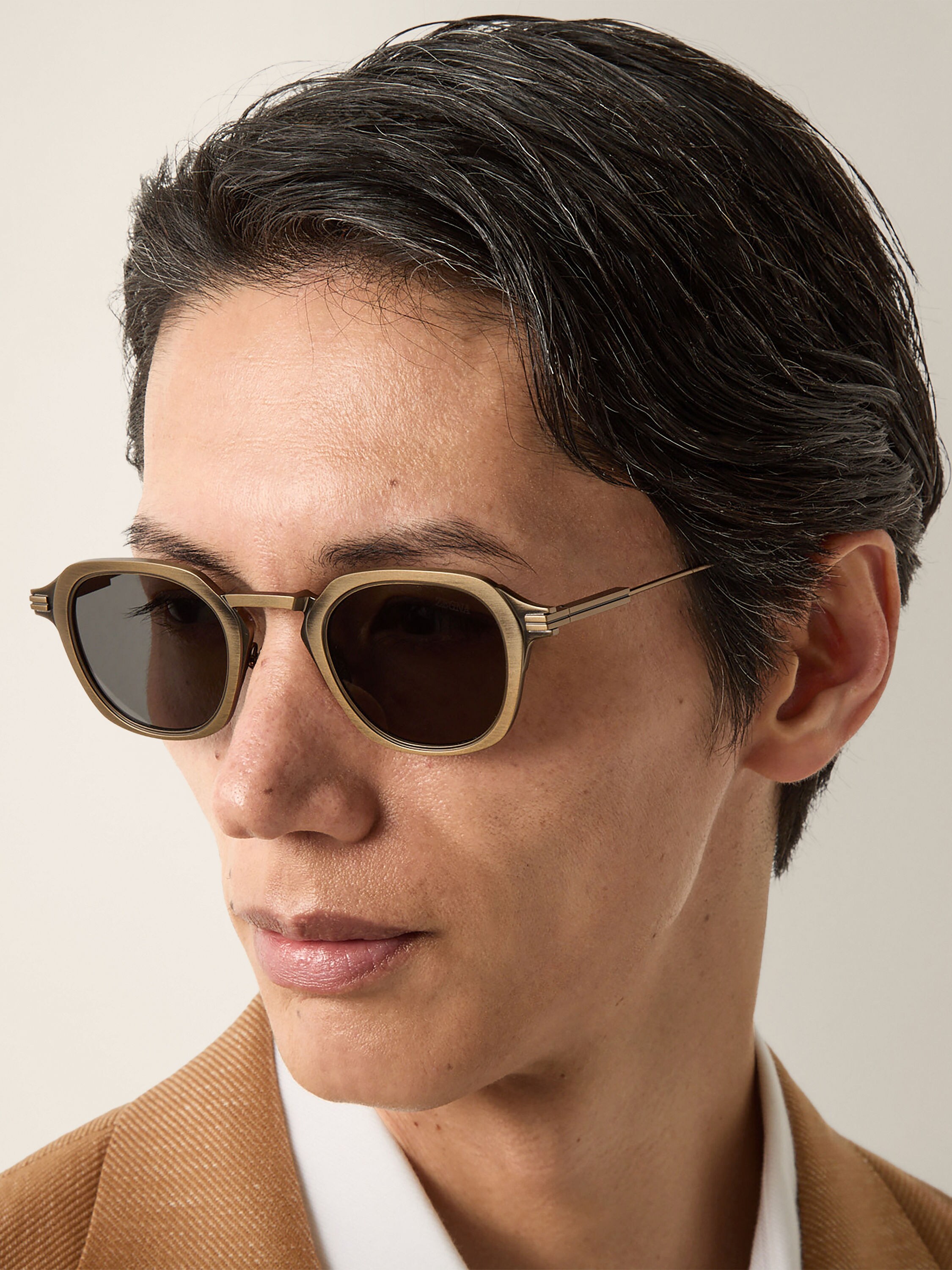 Antique Gold Titanium Sunglasses Product detail photo #3