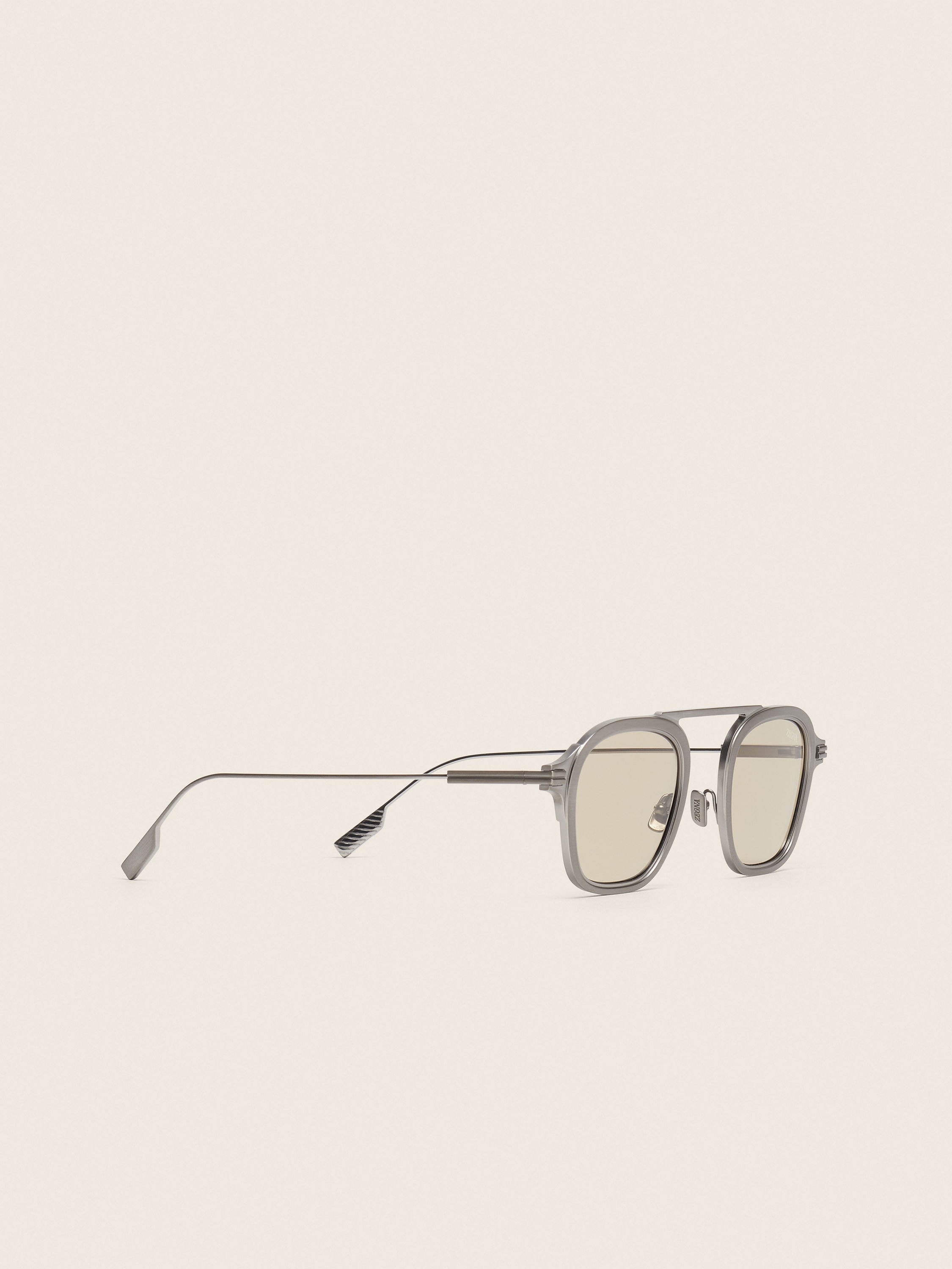 Light Bronze Orizzonte I Titanium Sunglasses Product detail photo #2