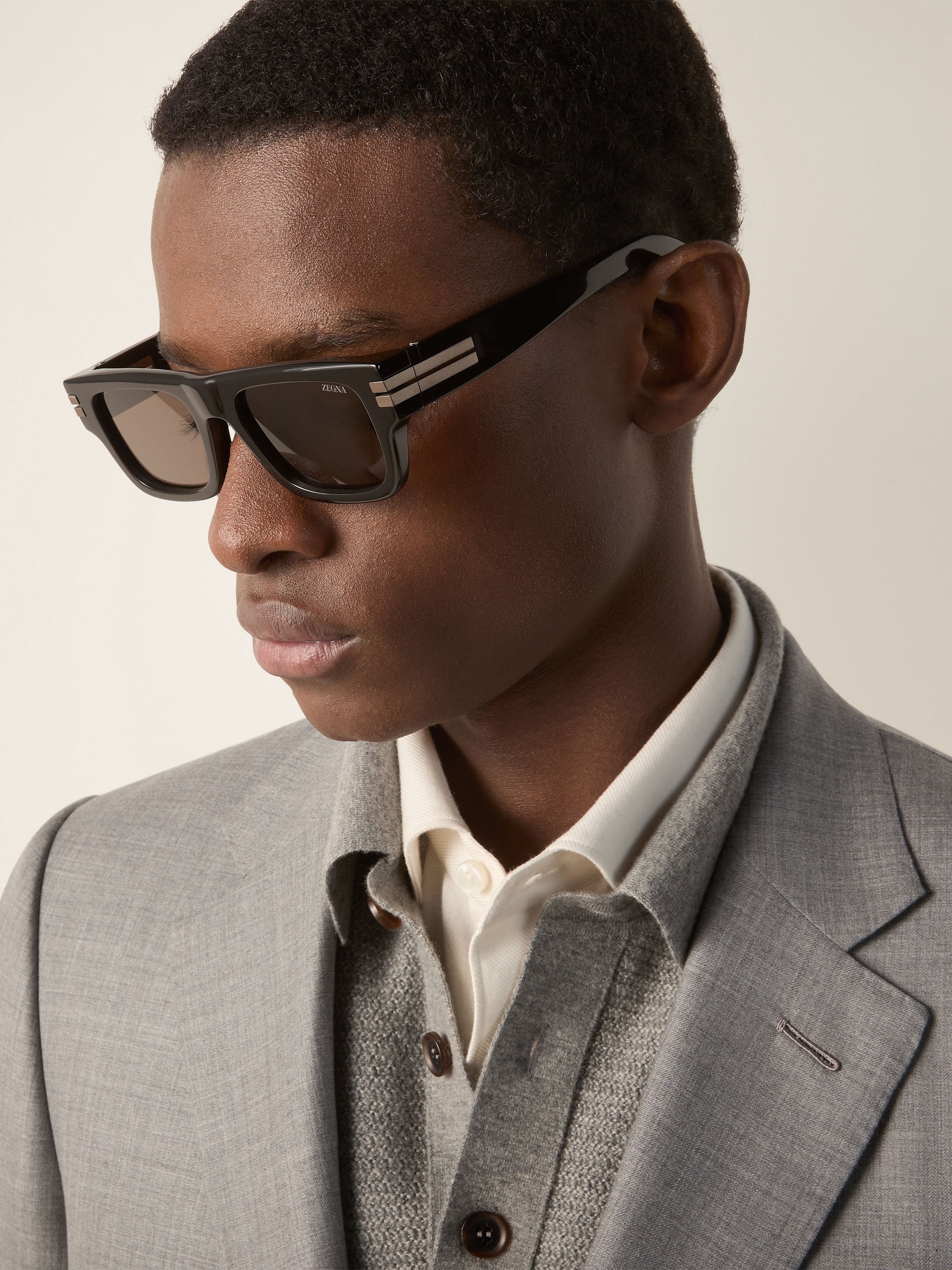 Transparent Dark Grey and Black Acetate Sunglasses Product detail photo #3