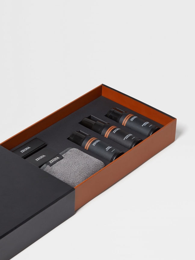 Light Taupe Triple Stitch™ SECONDSKIN Sneakers FW25 31771478