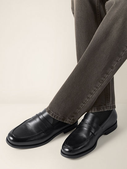 Black Leather Mocassin Corso Loafer FW26 39870369 | Zegna JP