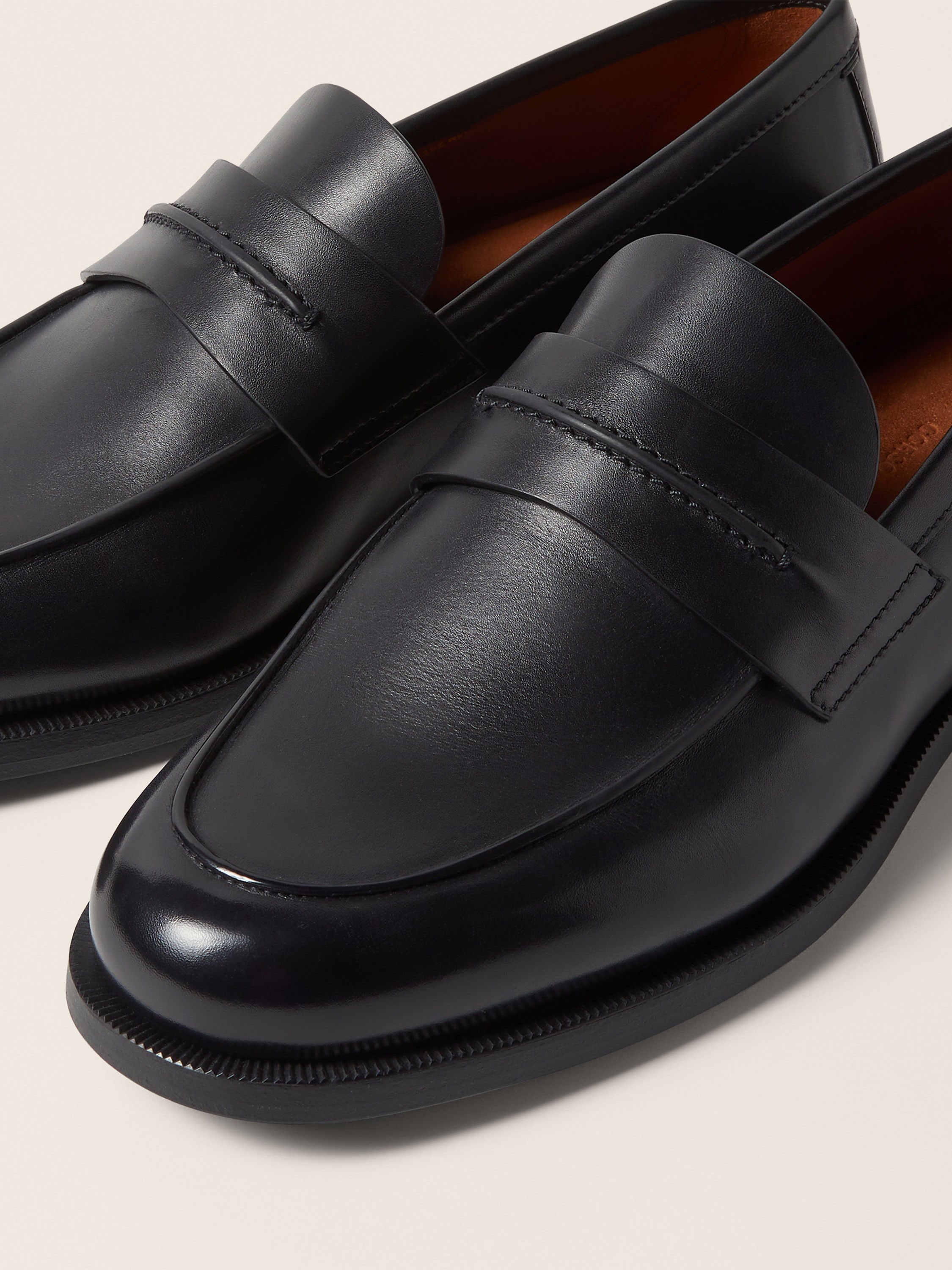 Black Leather Mocassin Corso Loafer Product detail photo #2