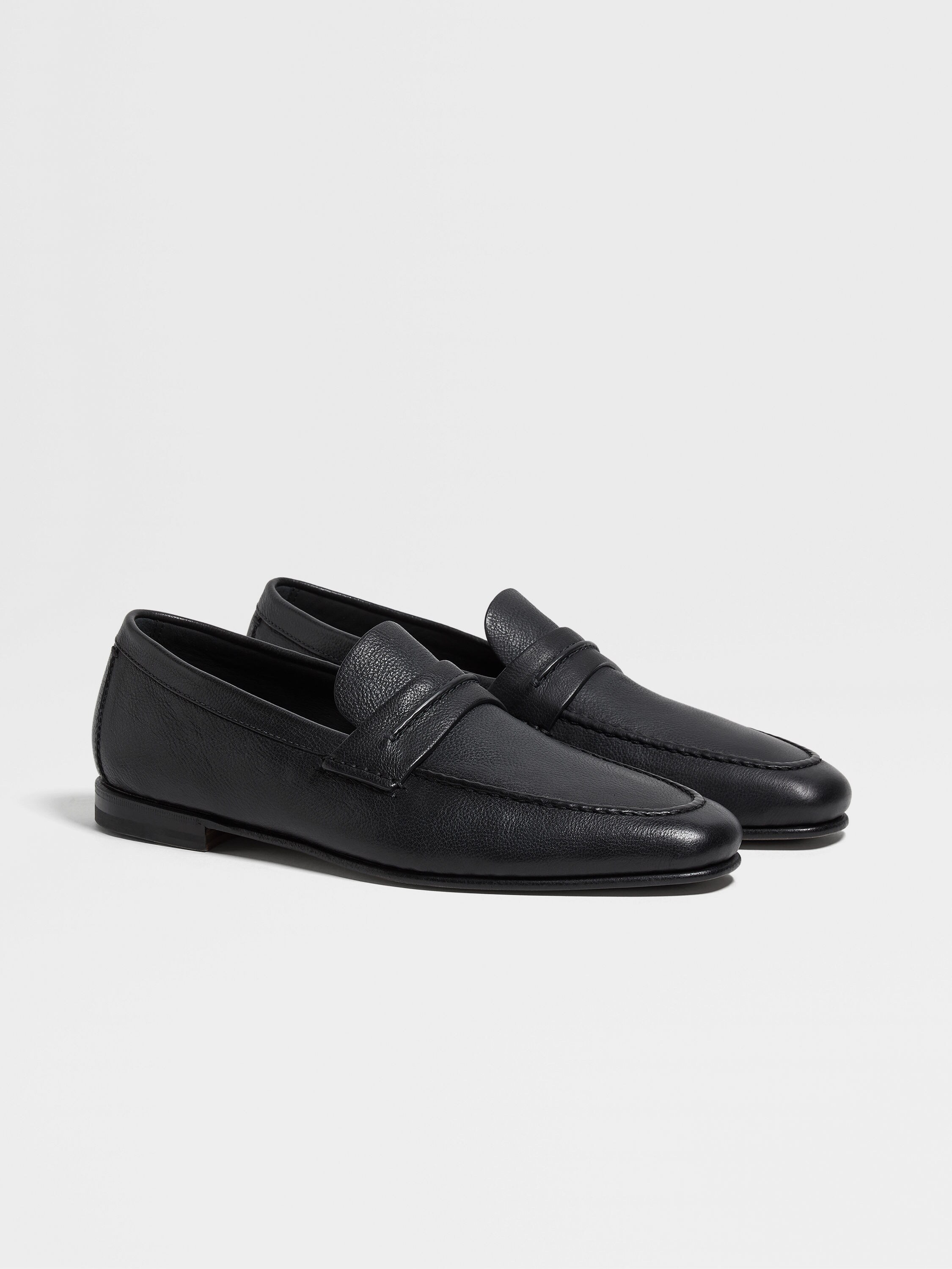 Black Natural Grain Leather Mocassin Loafer Product detail photo #2