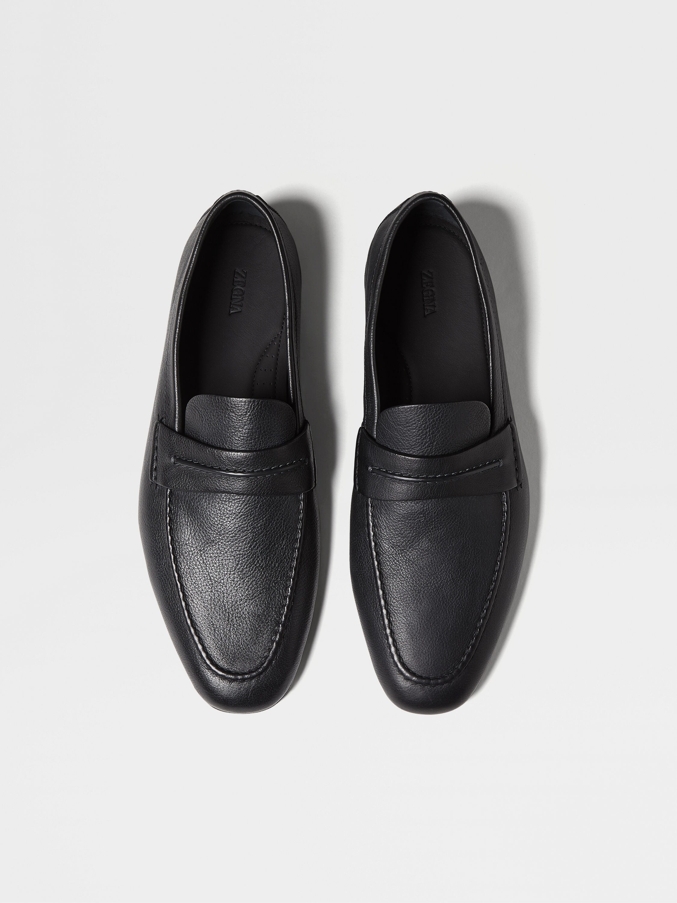 Black Natural Grain Leather Mocassin Loafer Product detail photo #4