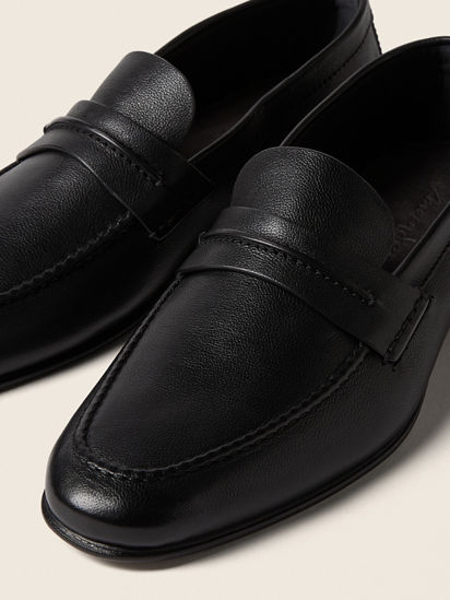 ブラック ナチュラルグレインレザー Mocassinローファー SS26 37625549
