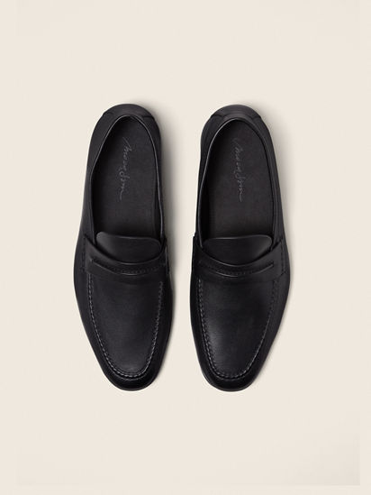 ブラック ナチュラルグレインレザー Mocassinローファー SS26 37625549