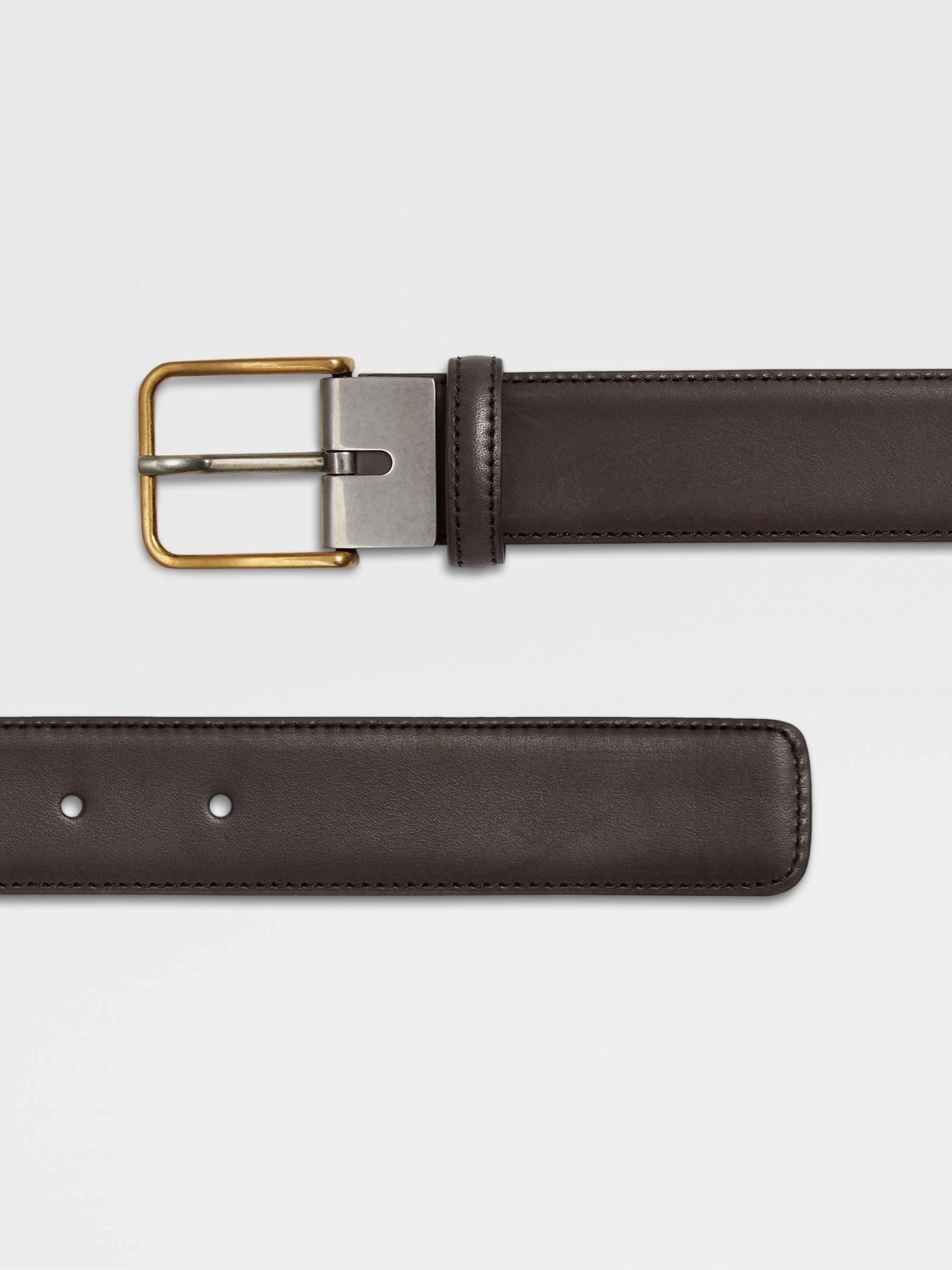 Gürtel aus Rindsleder in Dunkelbraun Detailfoto #1 des Produkts