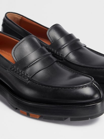 Black Hand-Buffed Leather Udine Loafers SS25 22030450 | Zegna US Black Hand-Buffed Leather Udine Loafers SS25 22030450 | Zegna US