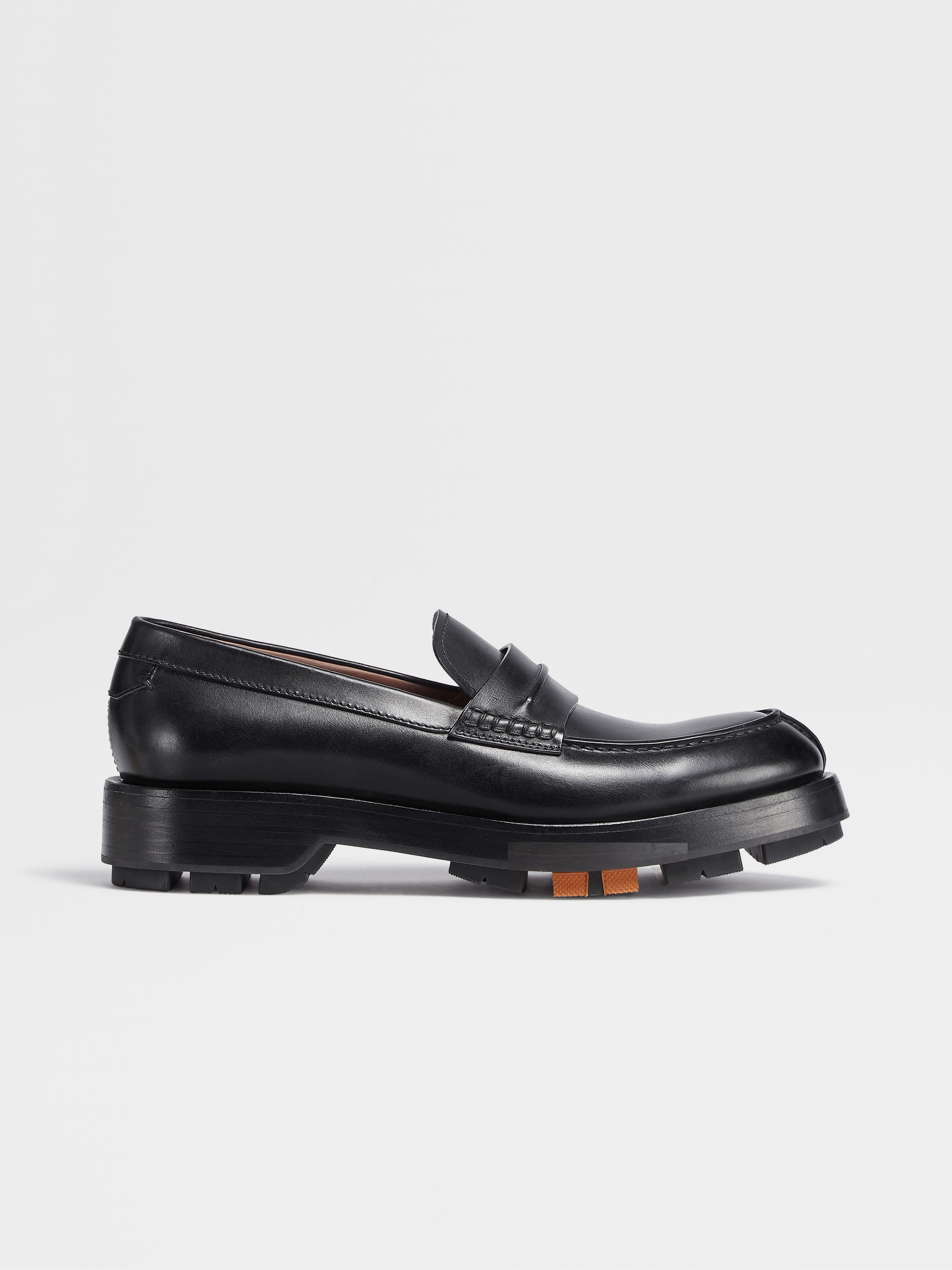 Black Hand-Buffed Leather Udine Loafers SS25 22030450 | Zegna US Black Hand-Buffed Leather Udine Loafers SS25 22030450 | Zegna US