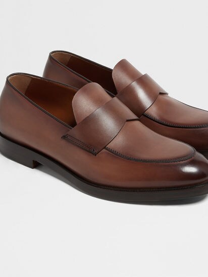 関税なし 送料無料 Equal Loafers In Brushed Leather Elevate Your Style Handcrafted Brown Leather Loafers for