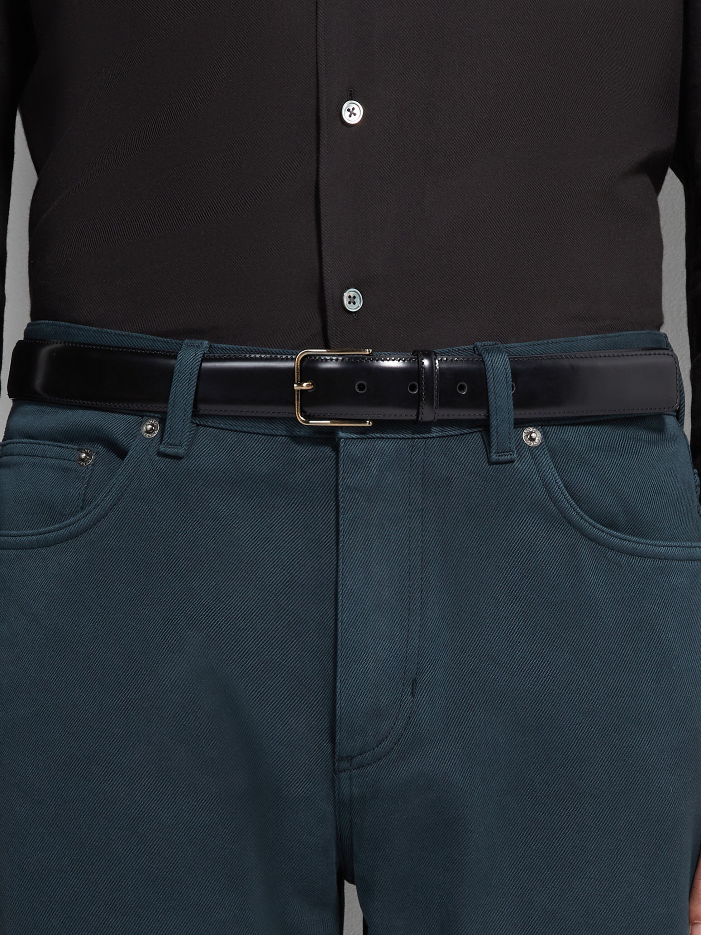 Cintura in Pelle di Bufalo Nera Foto #2 di dettaglio del prodotto