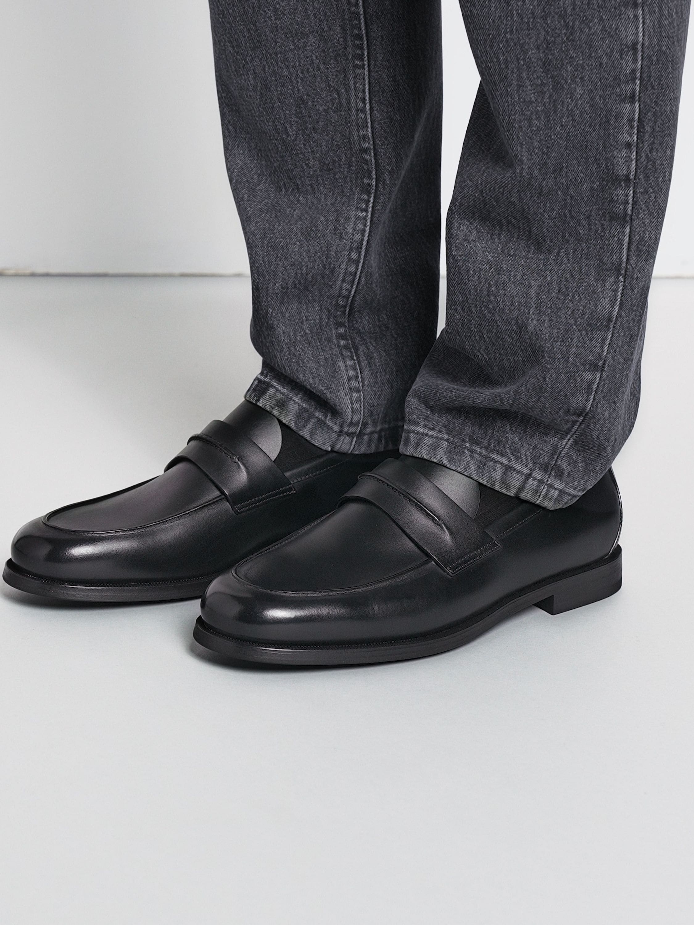 Black Leather Mocassin Corso Loafers