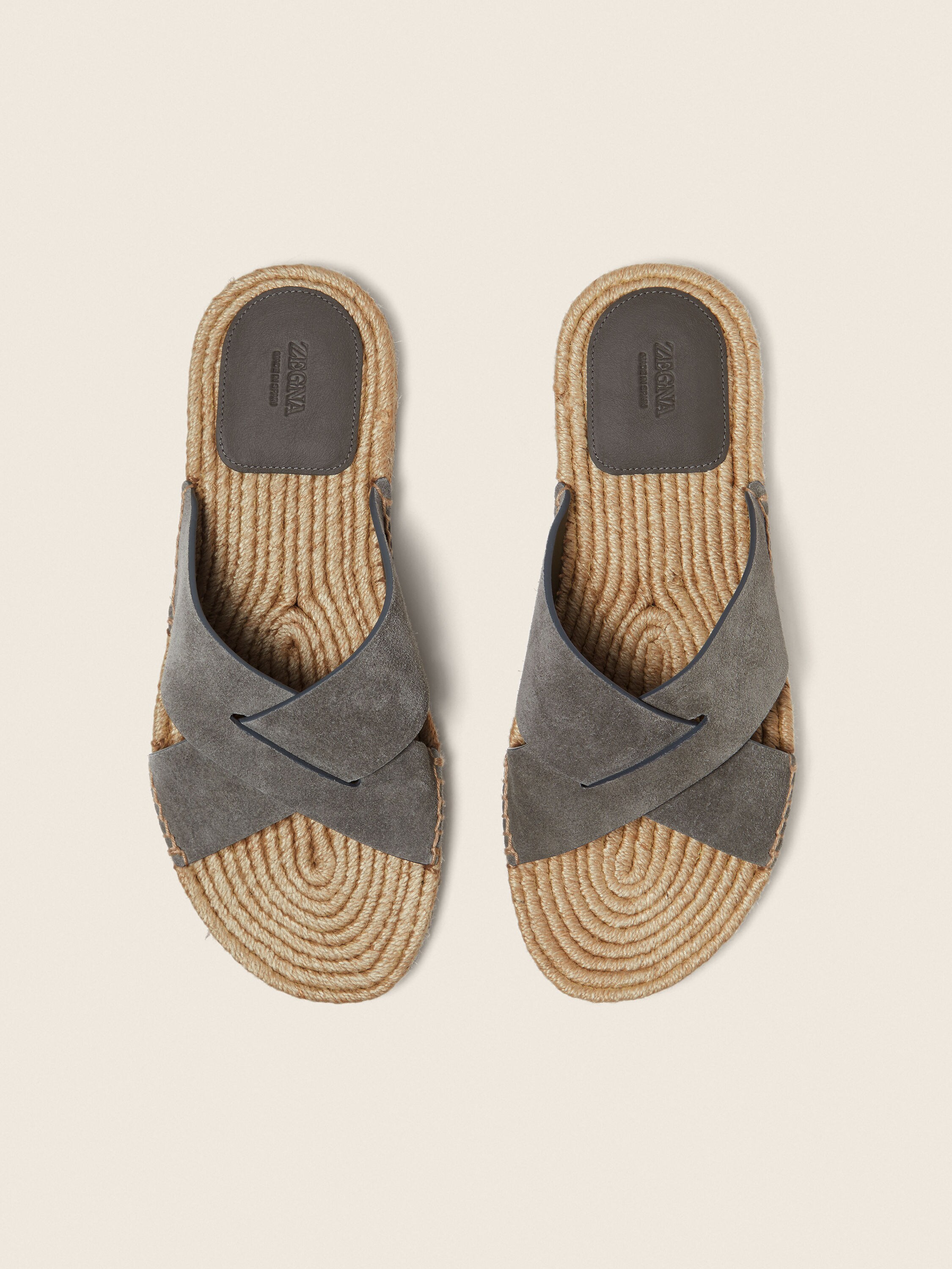 Espadrilles-Sandalen aus Wildleder in Grau Detailfoto #2 des Produkts