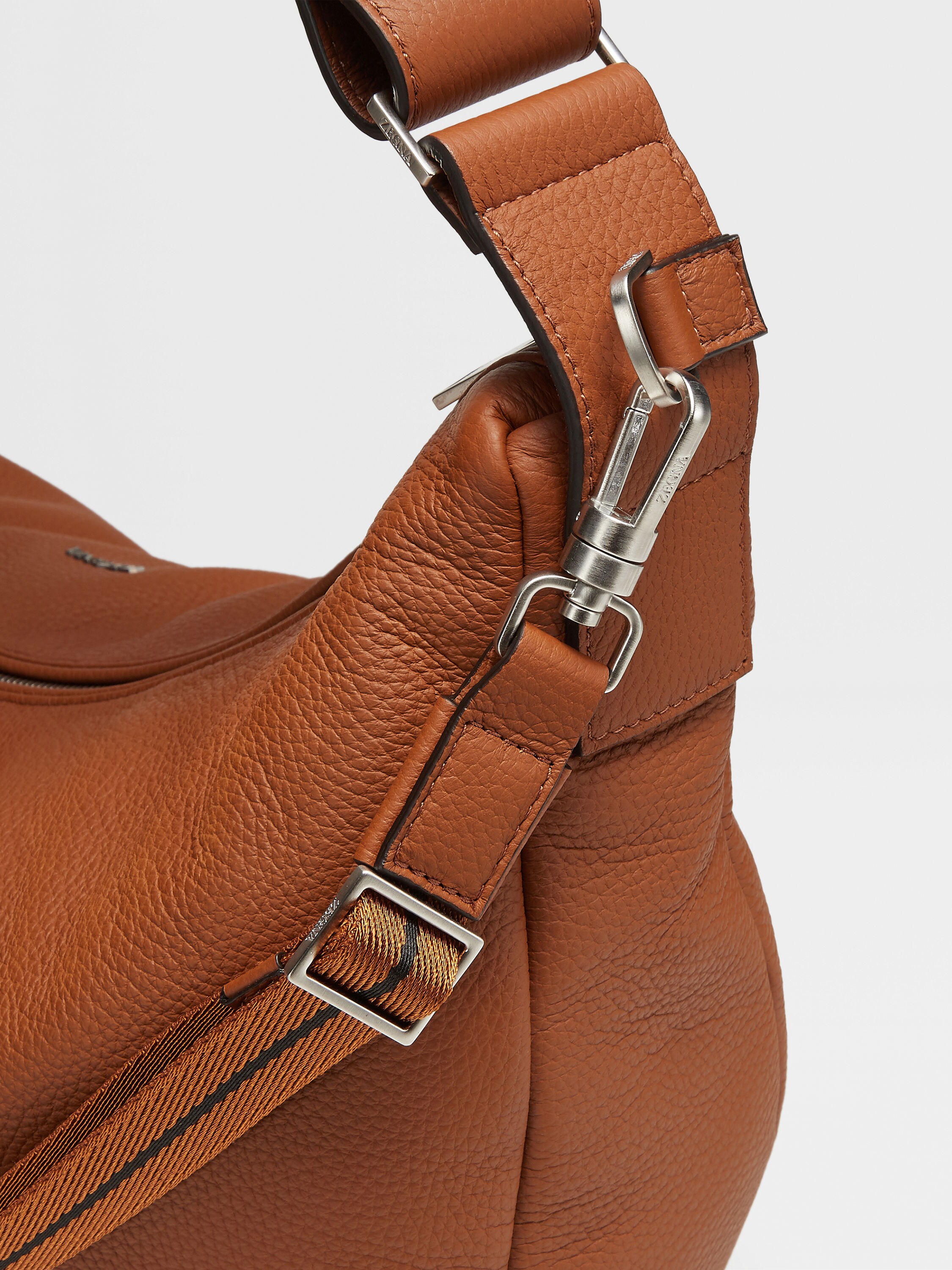 Foliage Deerskin Hobo Bag Product detail photo #4